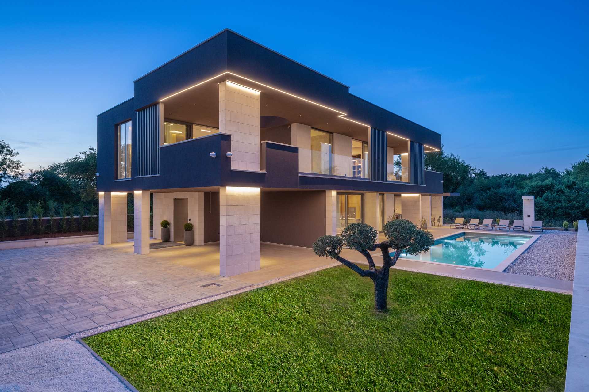 Luxury Villa Astra with Pool