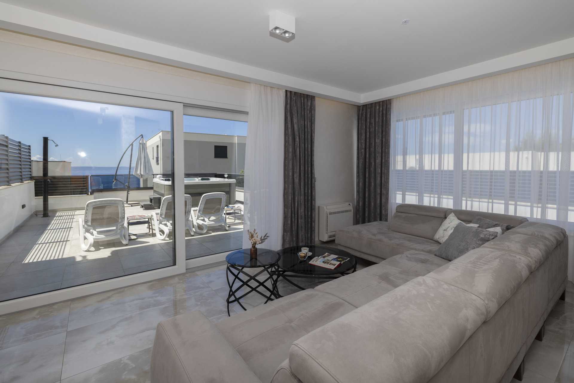Villa Azulmar with Heated Pool