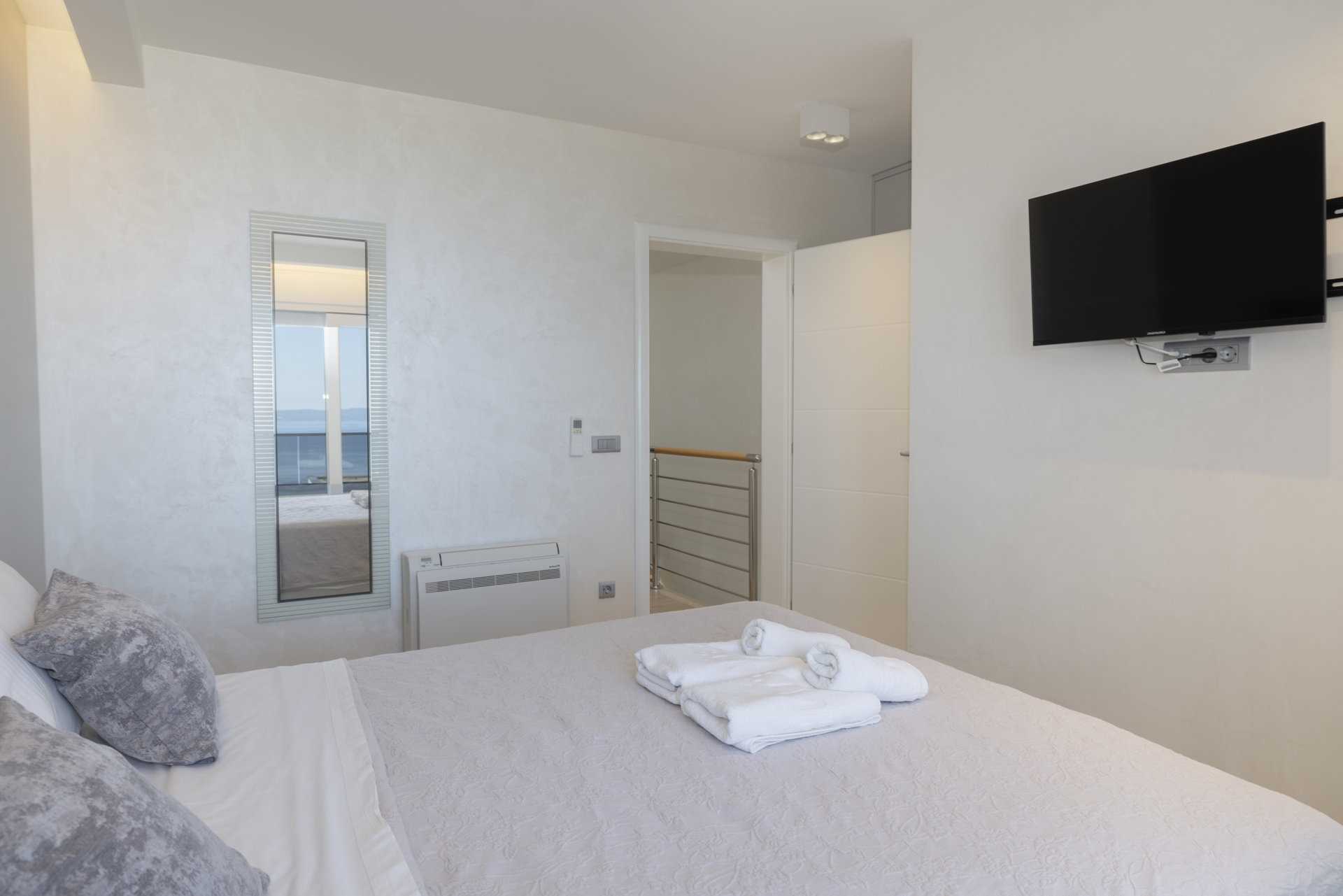 Villa Azulmar with Heated Pool