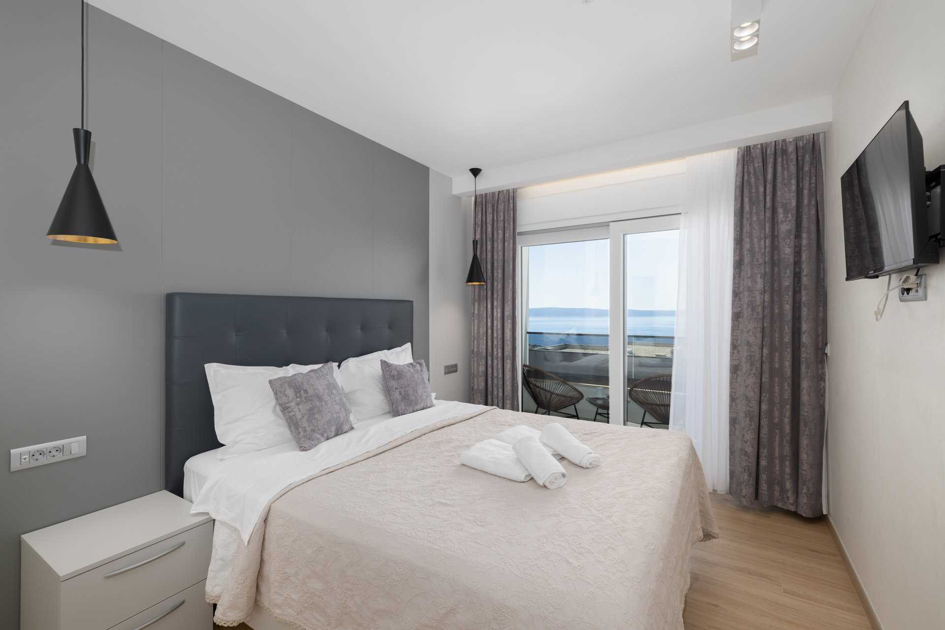 Villa Celestar with Heated Pool
