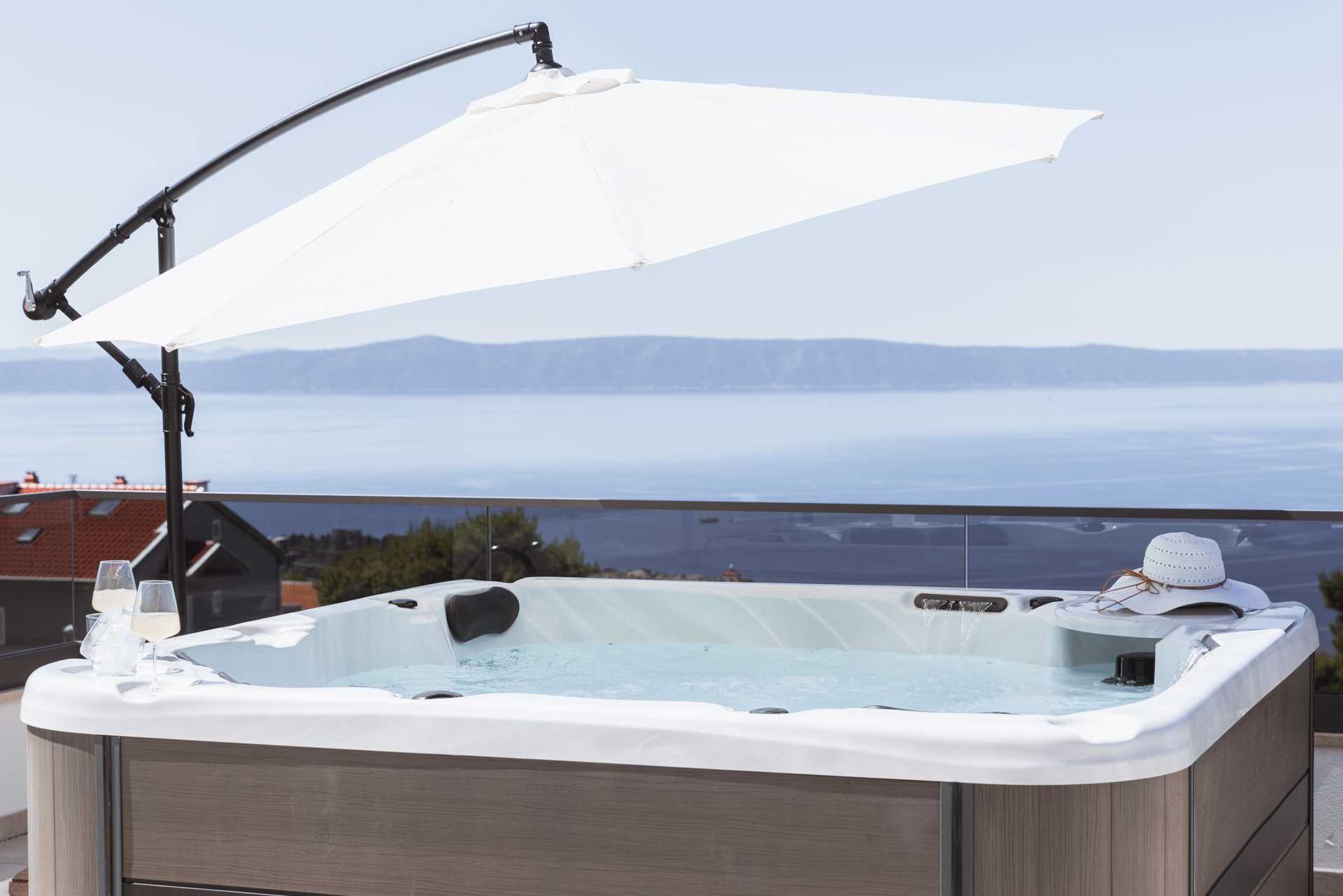 Villa Mareluna with Heated Pool