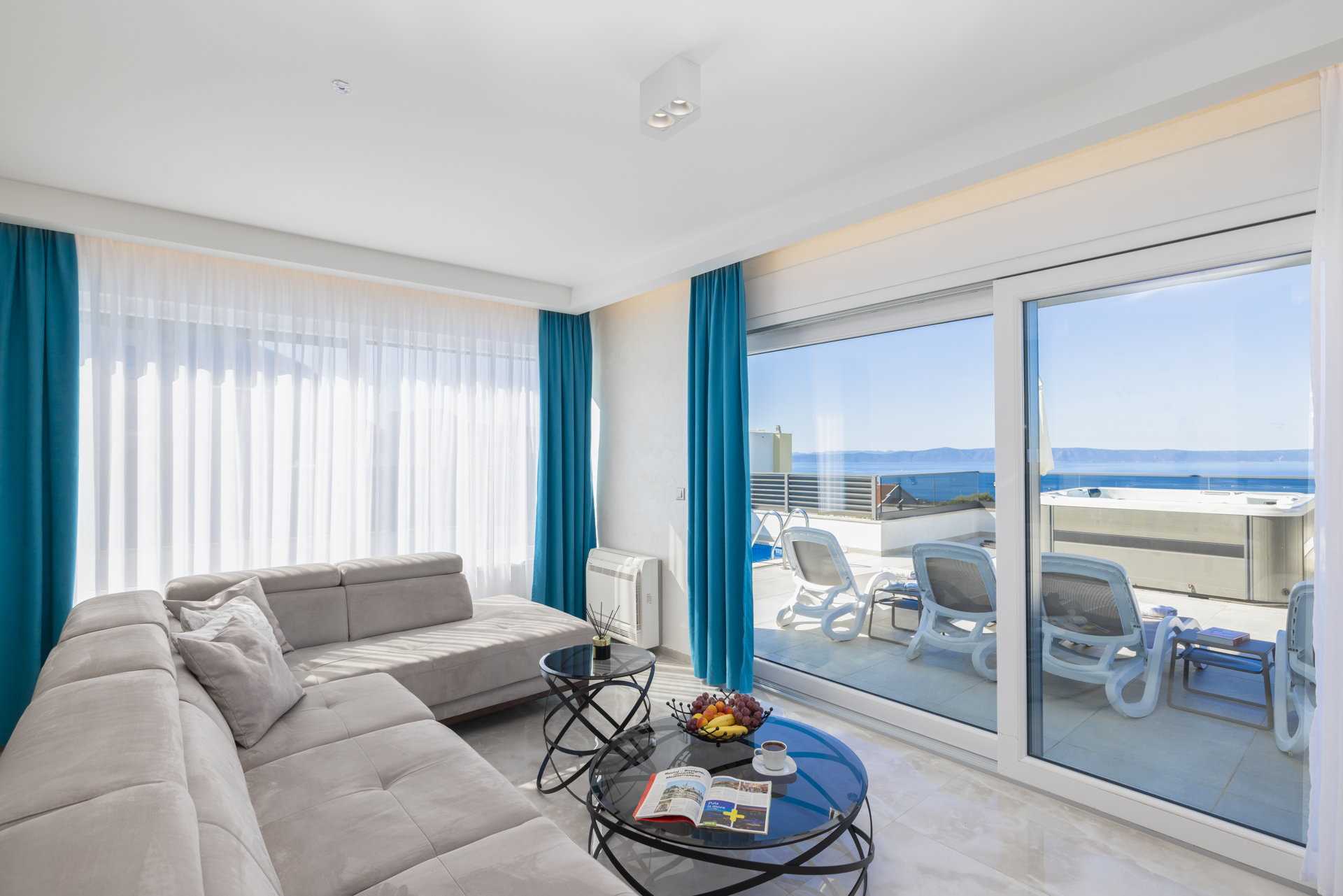 Villa Mareluna with Heated Pool