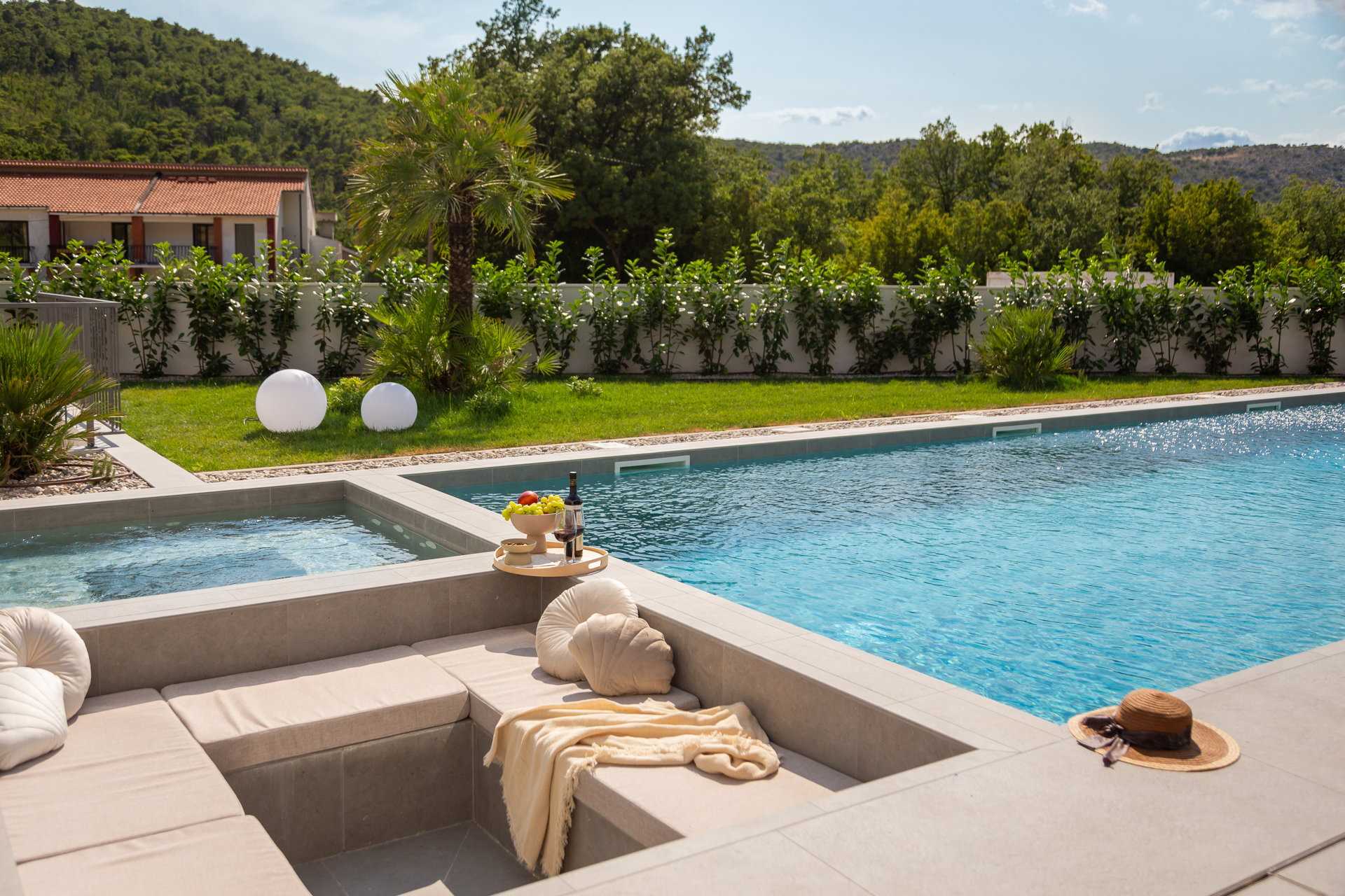 Villa ZaLú with Heated Pool