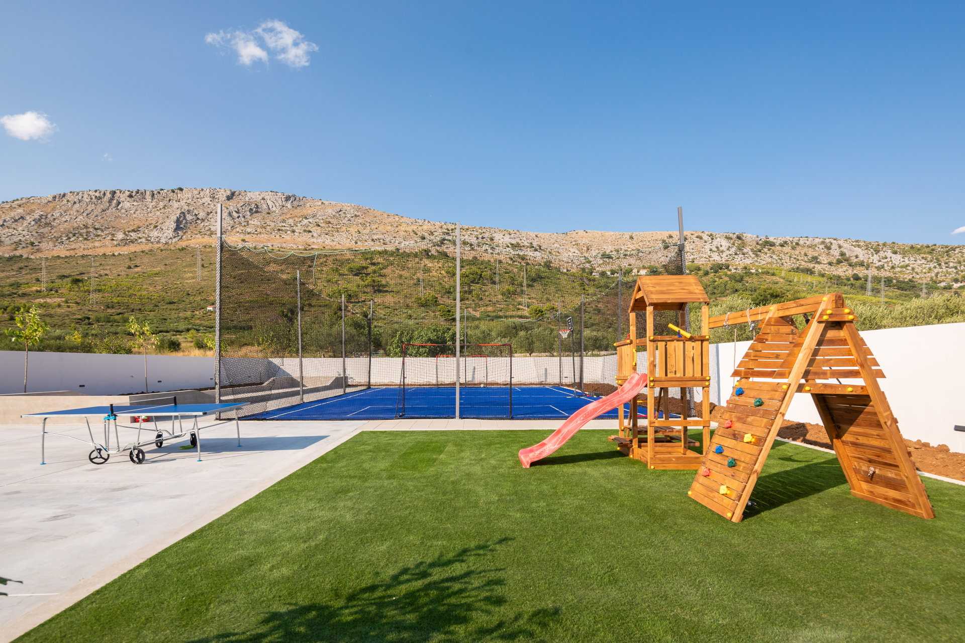 Villa ZaLú with Heated Pool