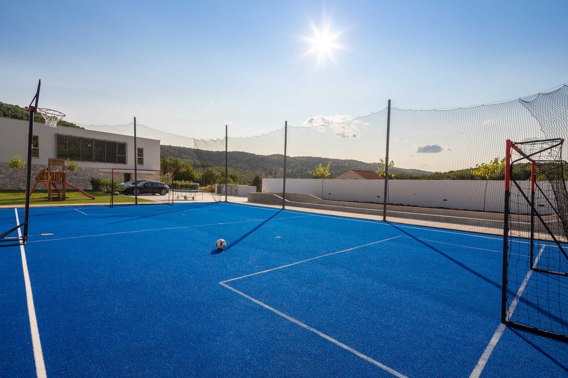 Villa ZaLú with Heated Pool