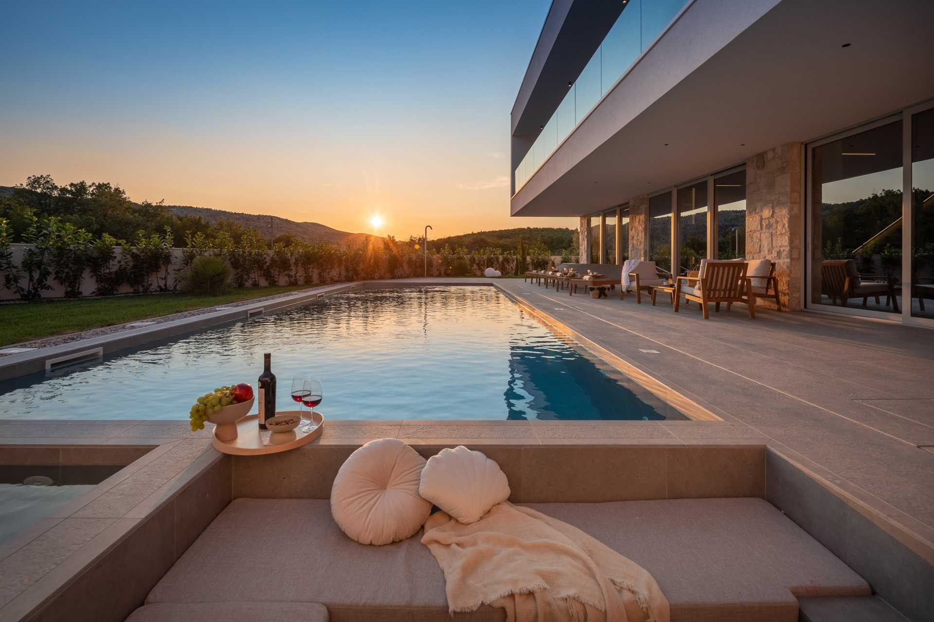 Villa ZaLú with Heated Pool