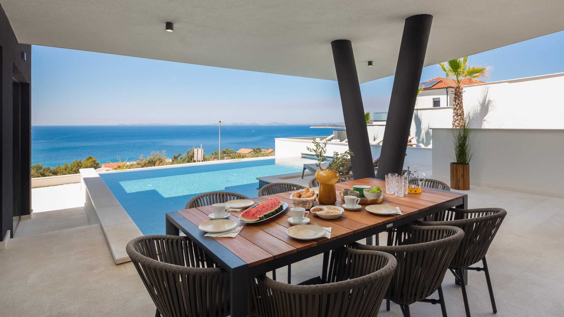 Villa Sea Song with Pool