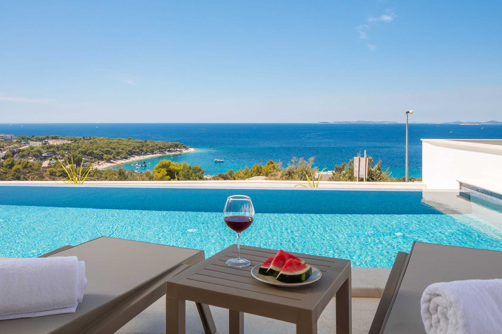 Villa Sea Song with Pool