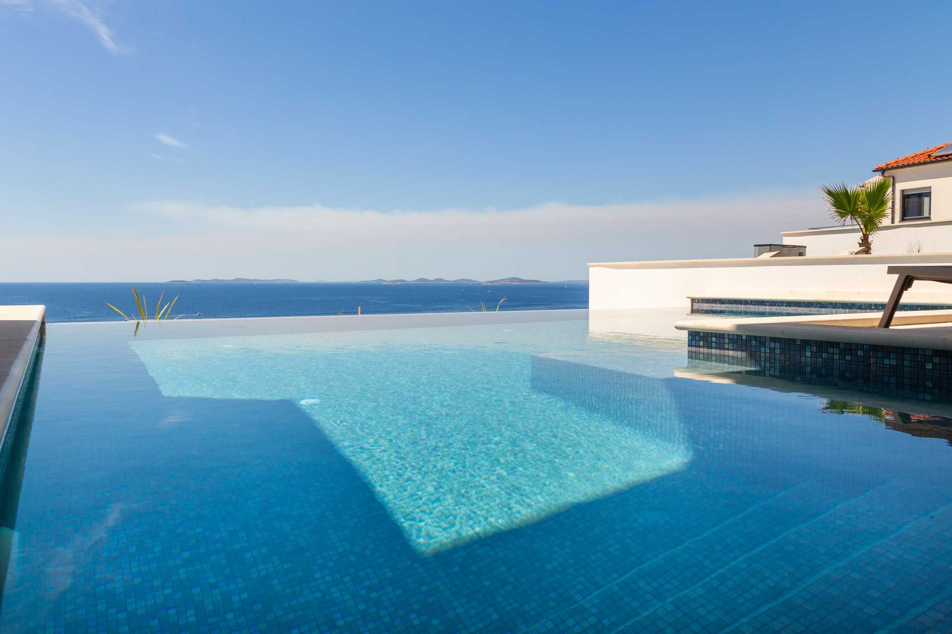Villa Sea Song with Pool