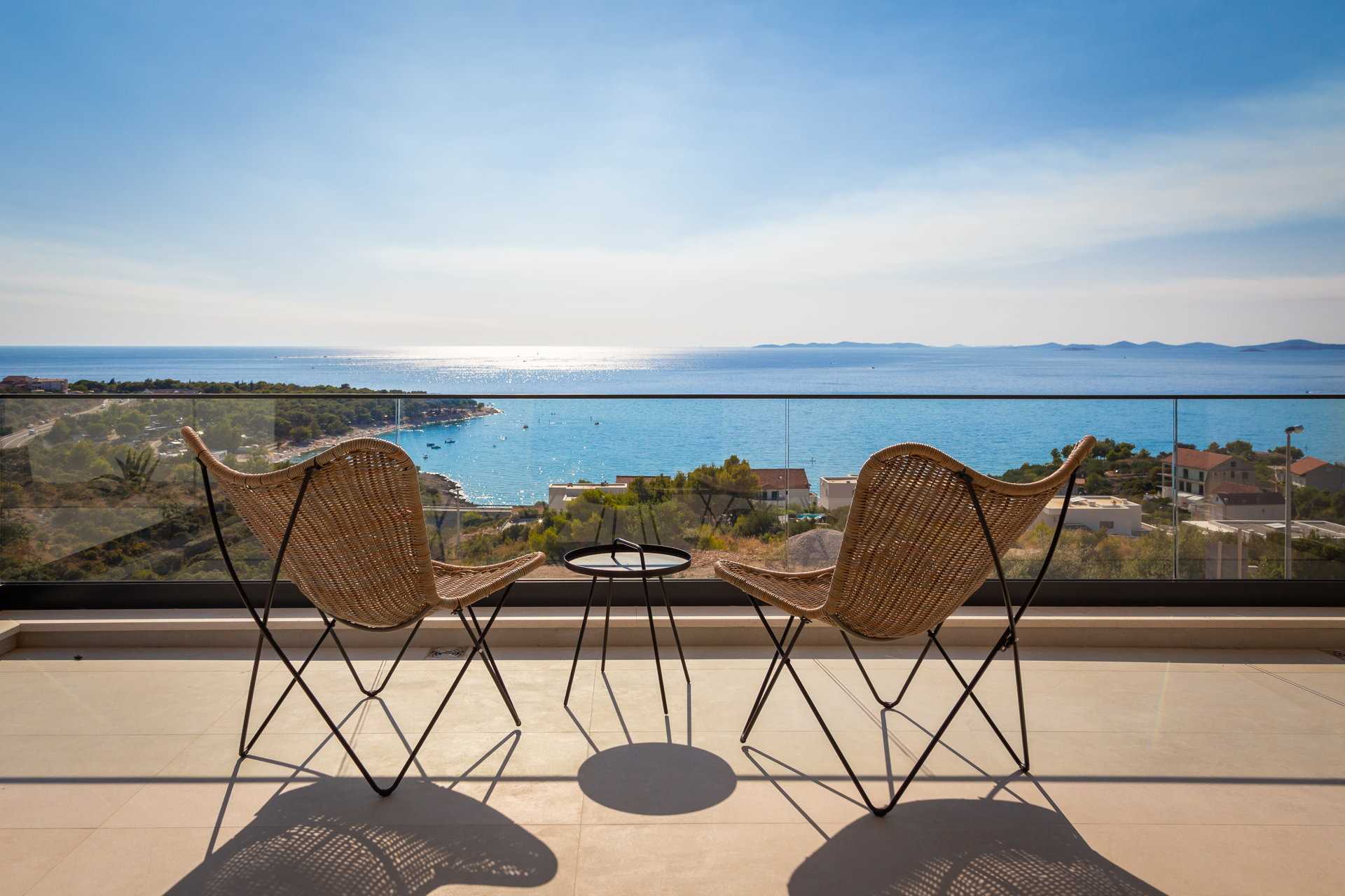 Villa Sea Song with Pool