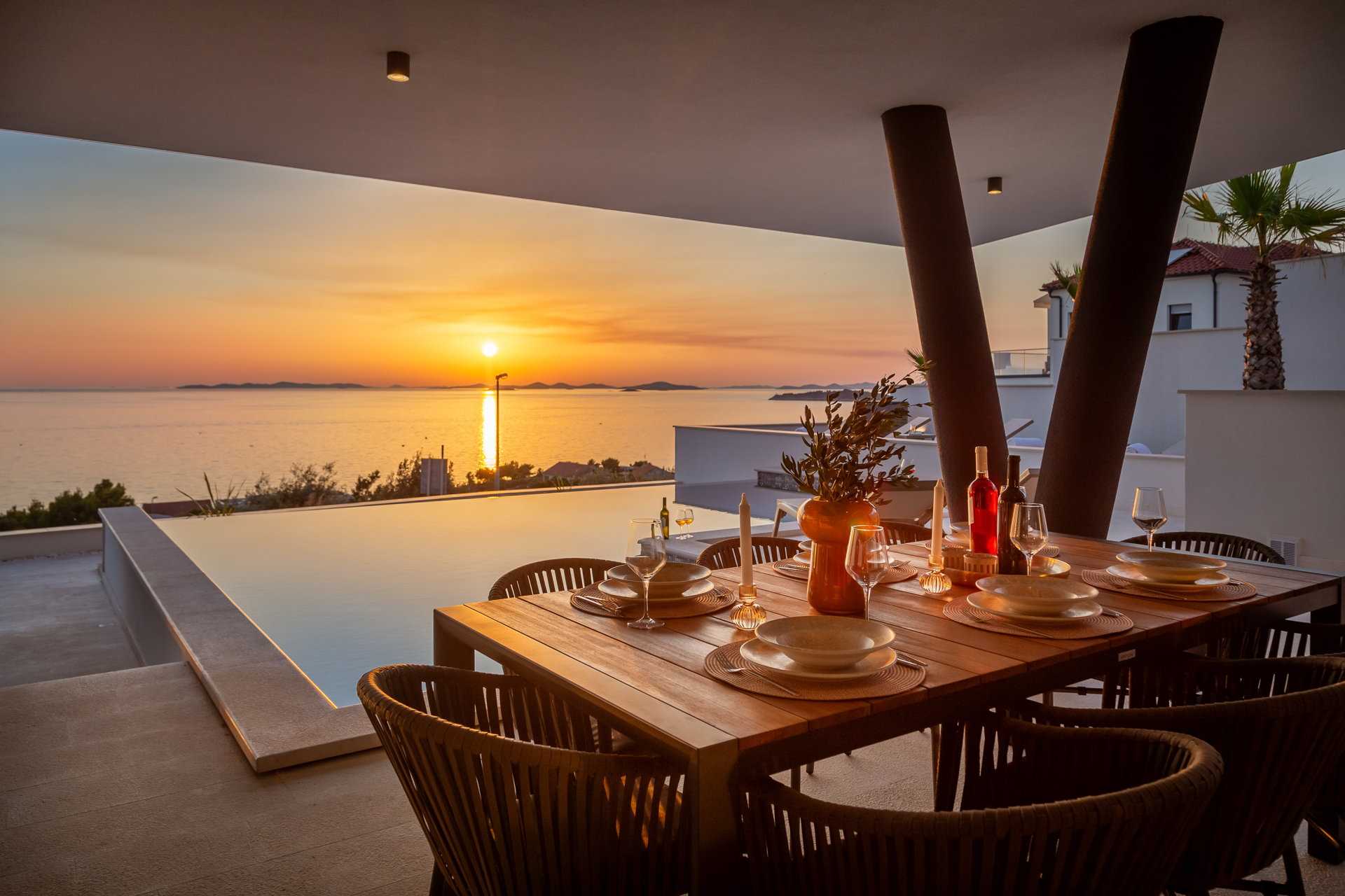 Villa Sea Song with Pool