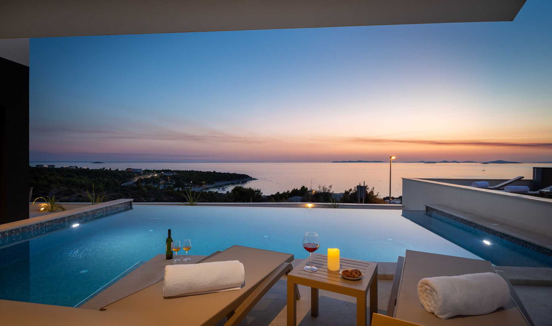 Villa Sea Song with Pool