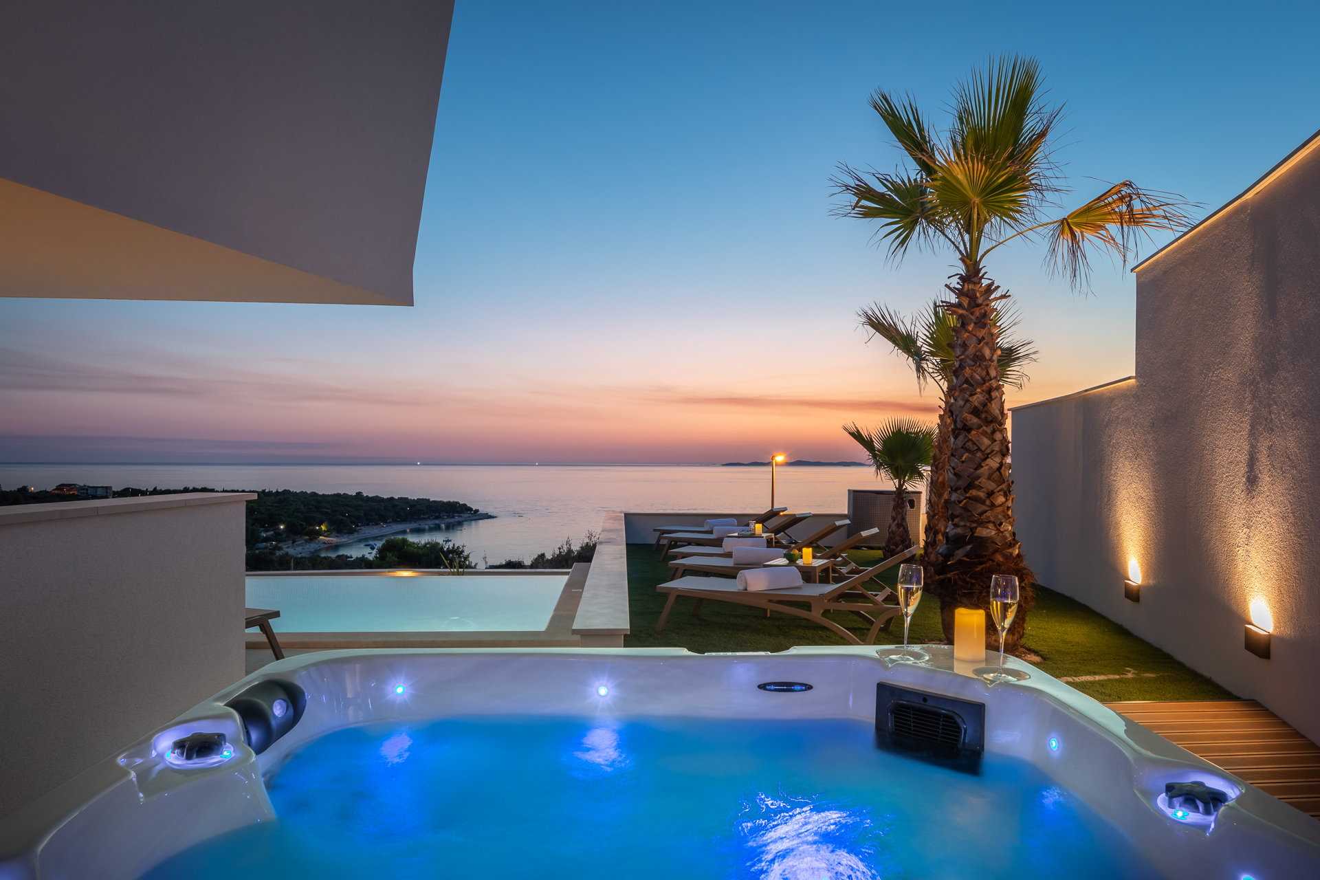 Villa Sea Song with Pool