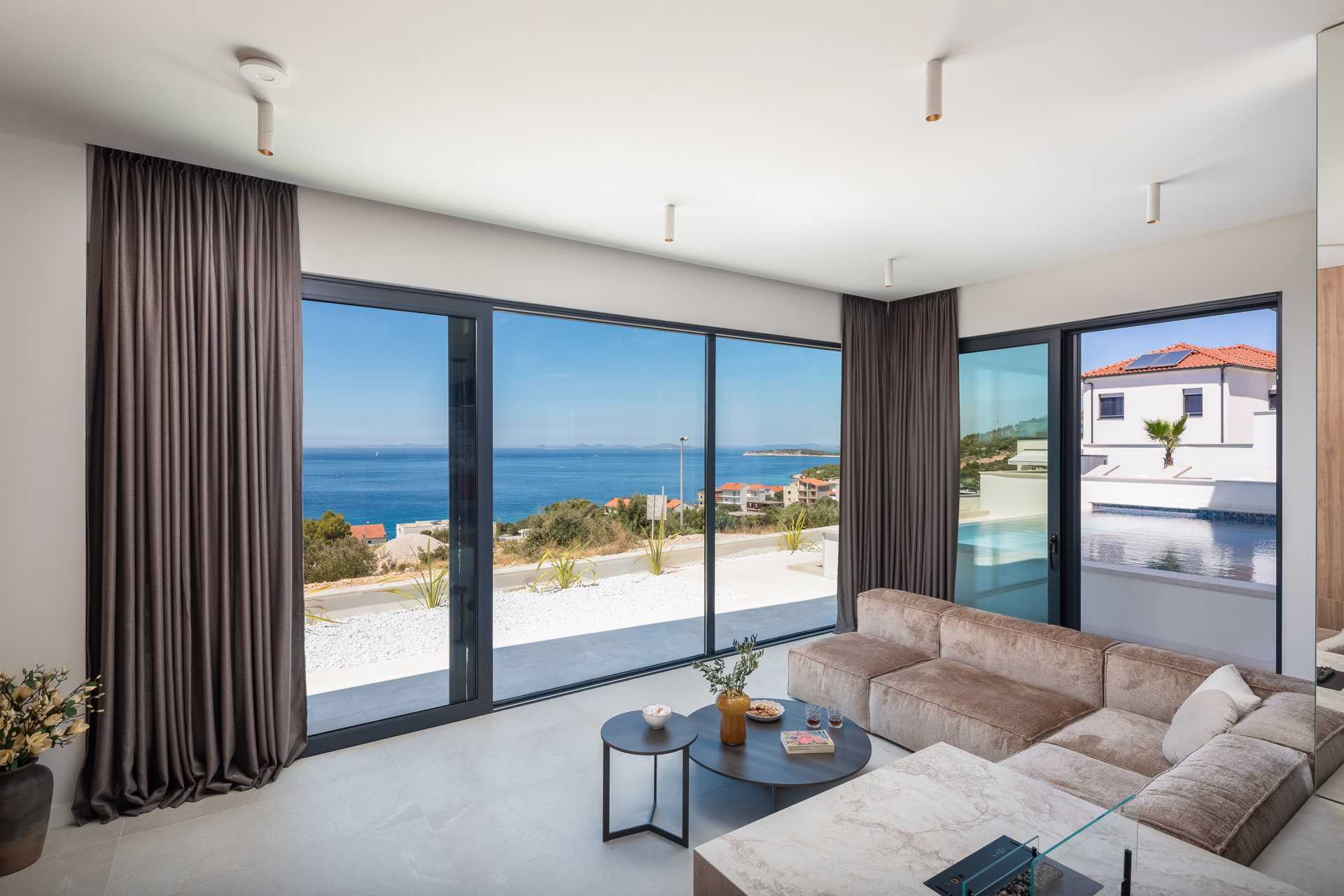 Villa Sea Song with Pool