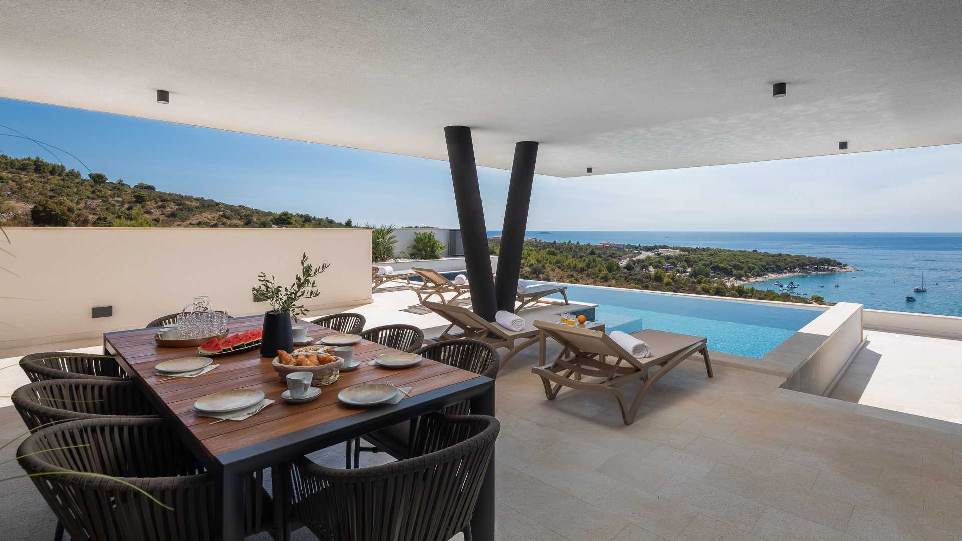 Villa Sea Grace with Pool