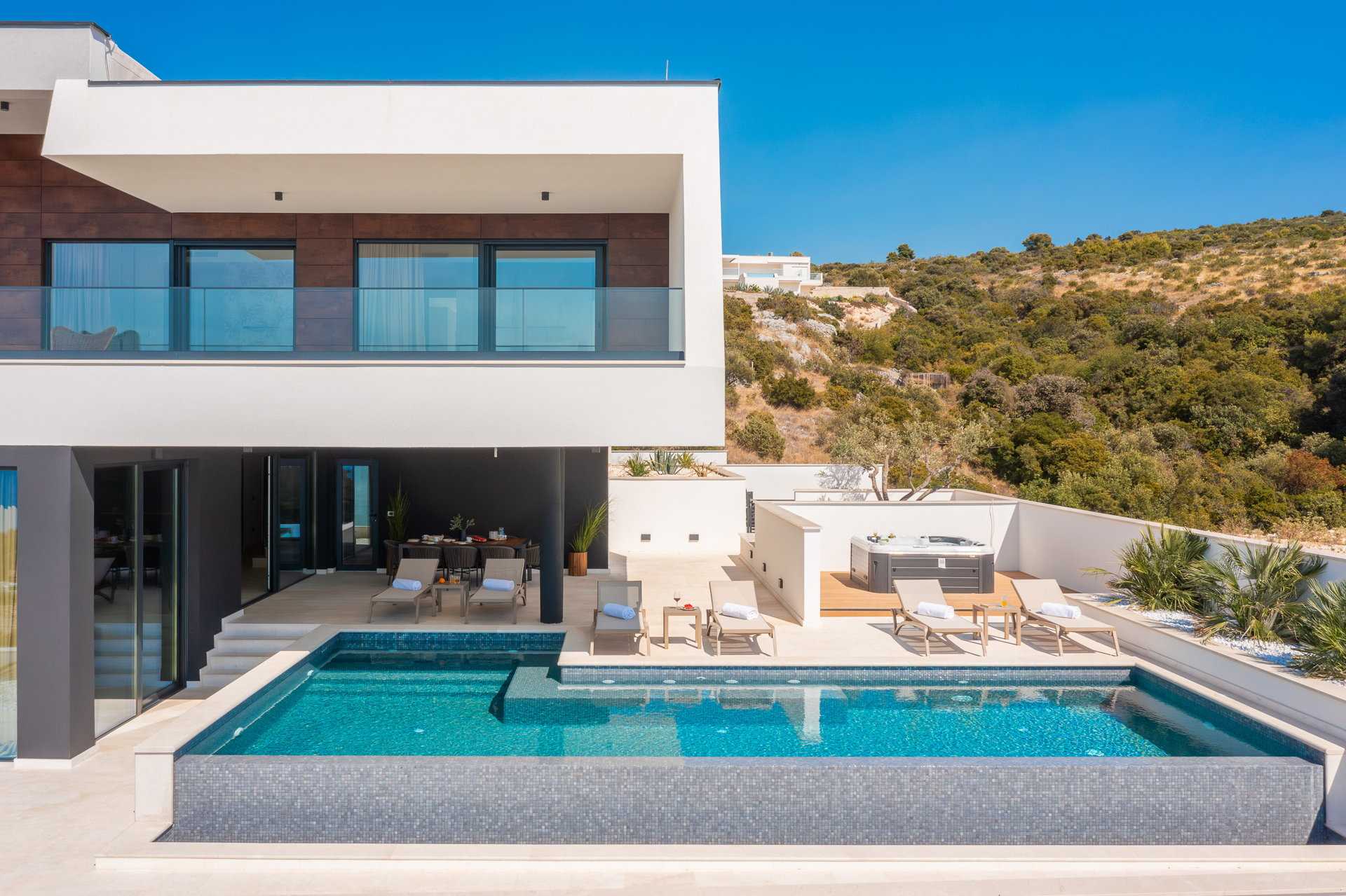 Villa Sea Grace with Pool