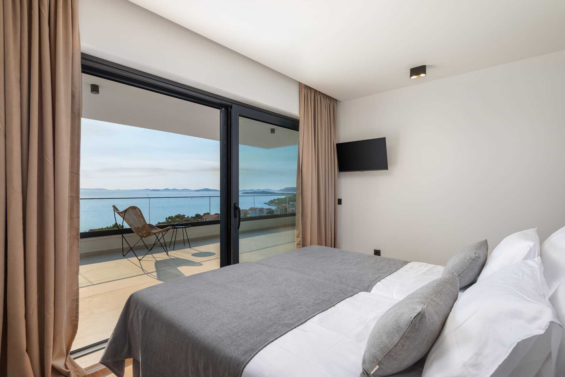 Villa Sea Grace with Pool