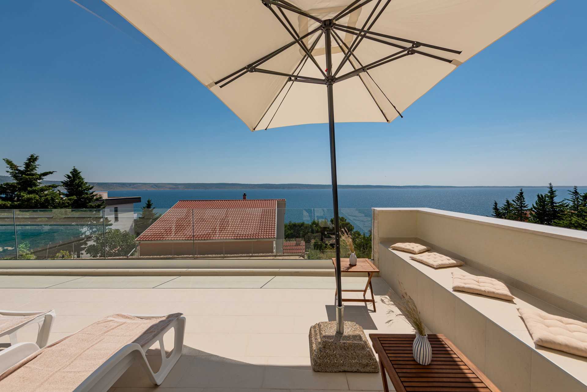 Villa Lumaria with Pool
