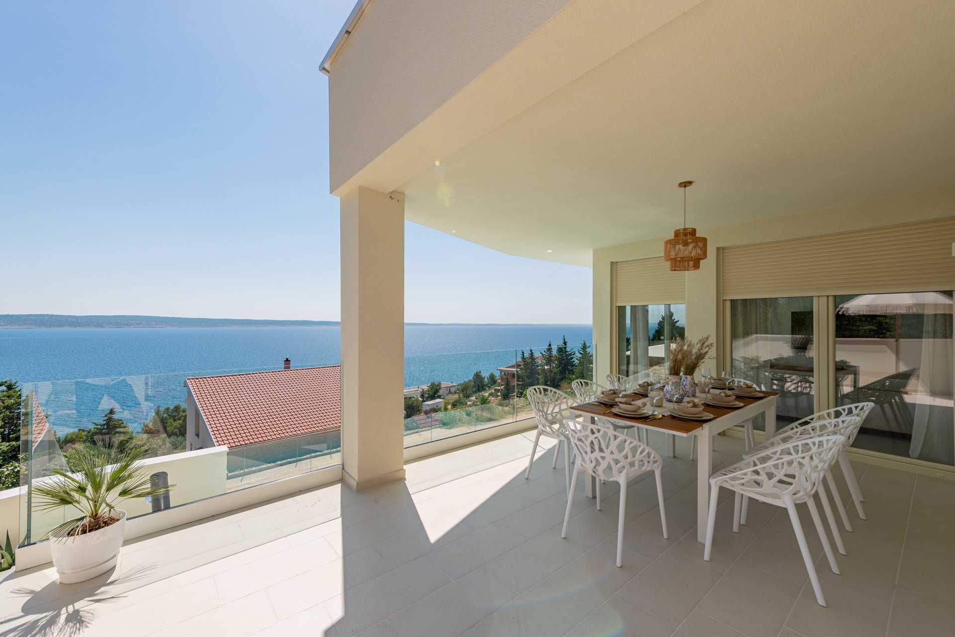 Villa Lumaria with Pool