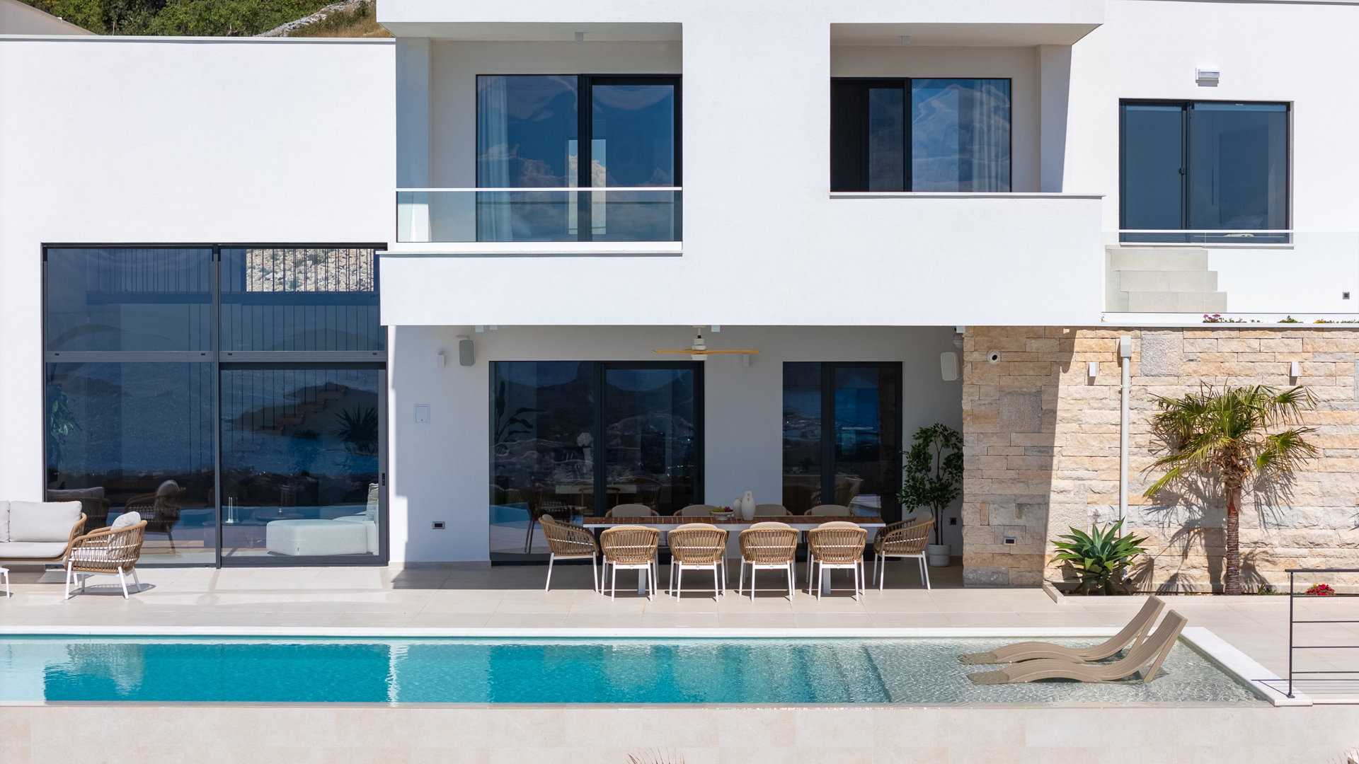 Luxury Villa Eloria with Pool