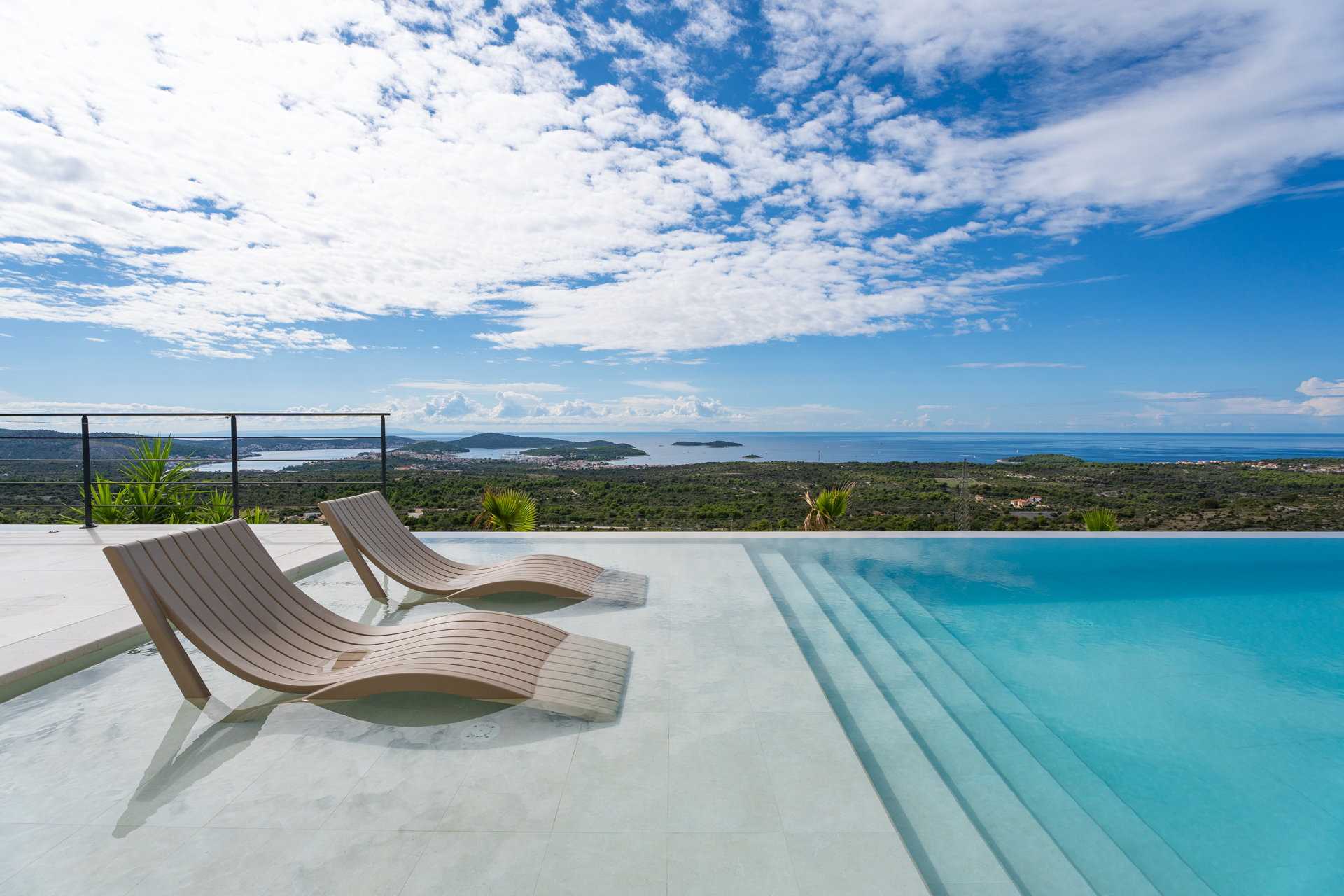 Luxury Villa Eloria with Pool