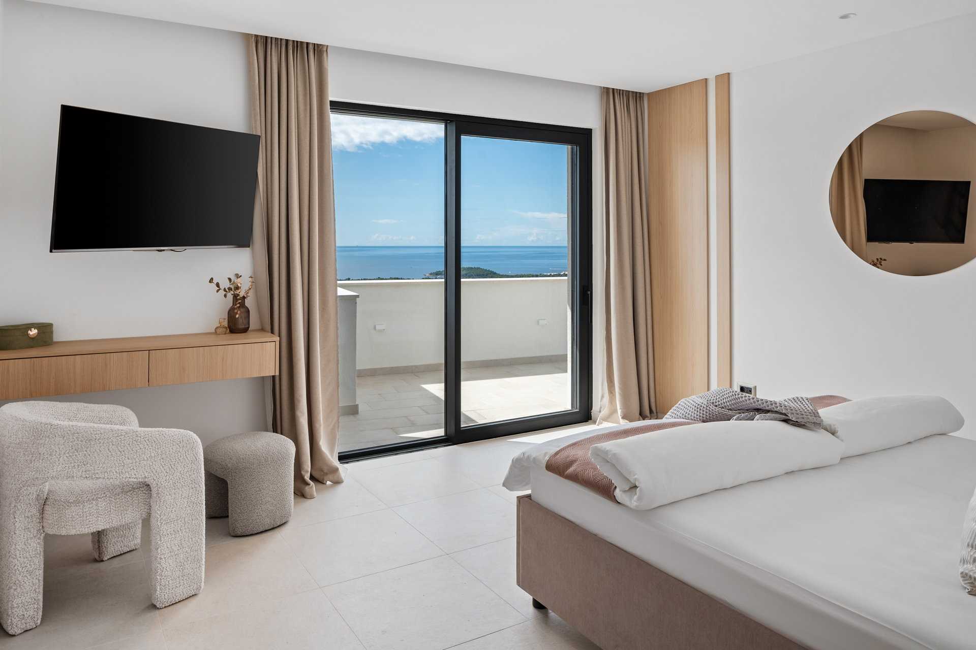 Luxury Villa Eloria with Pool