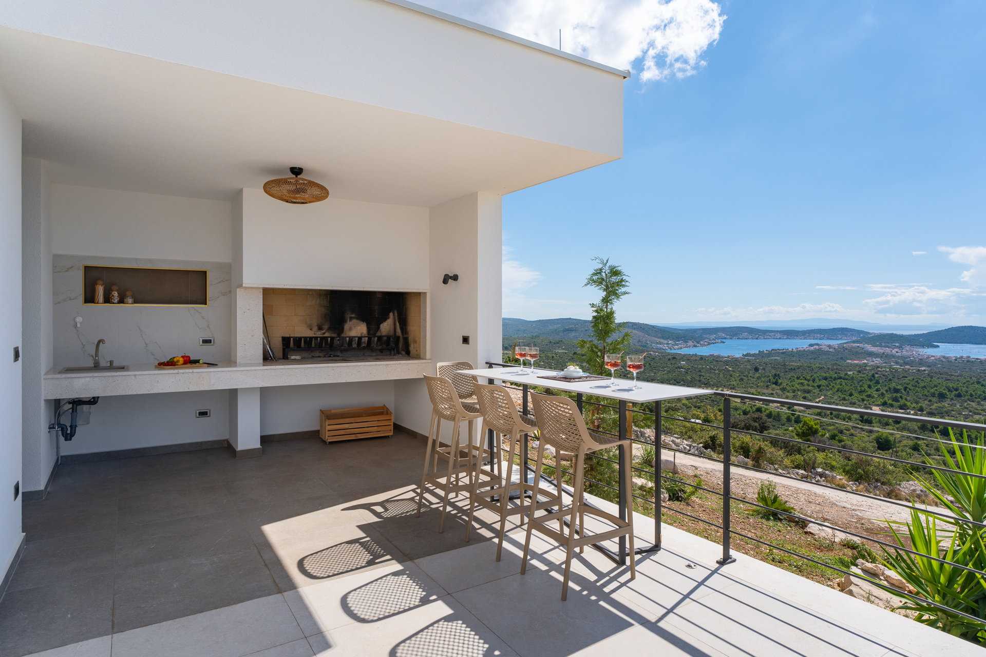 Luxury Villa Eloria with Pool