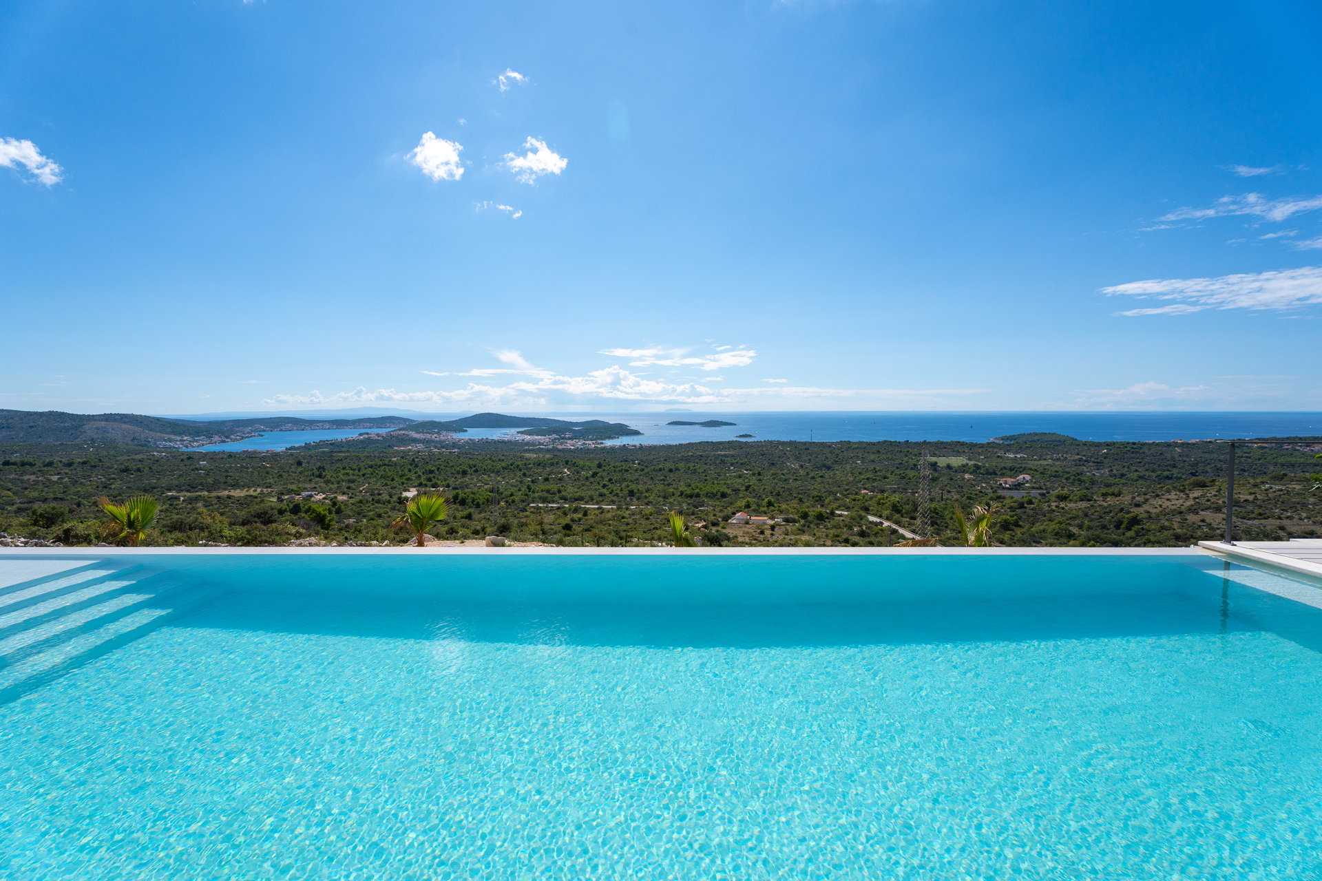 Luxury Villa Eloria with Pool