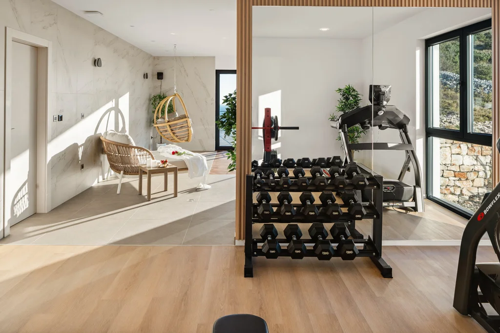 Modern Villa Retreat with Pool in Rogoznica