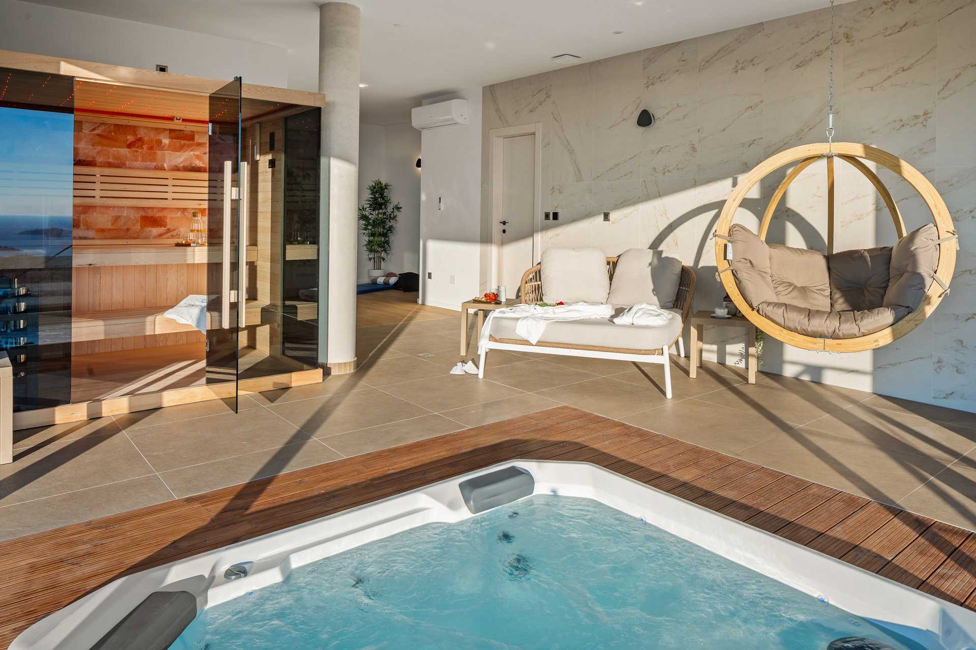 Luxury Villa Eloria with Pool