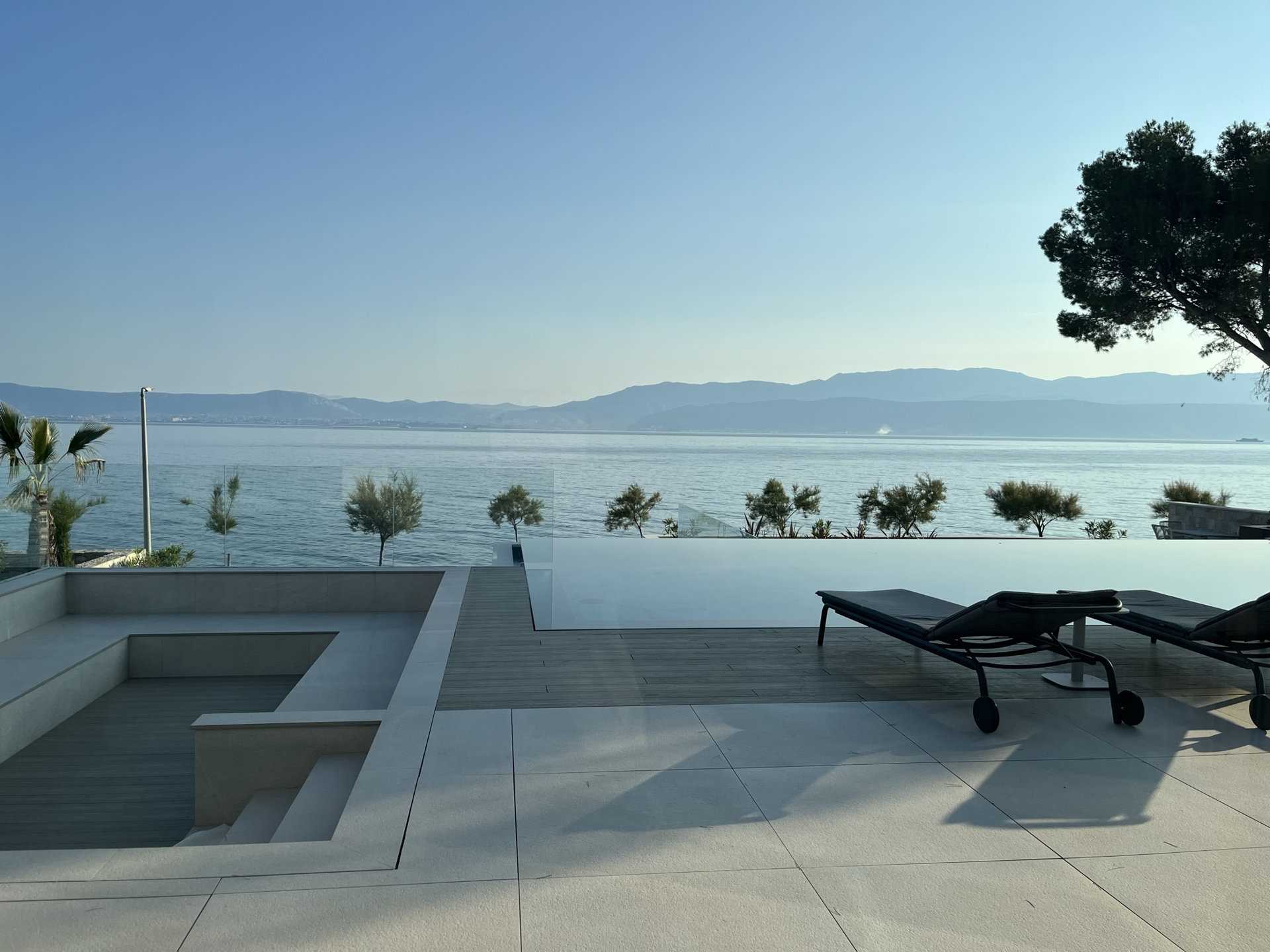 Luxury Villa Aurelia Bay with Pool