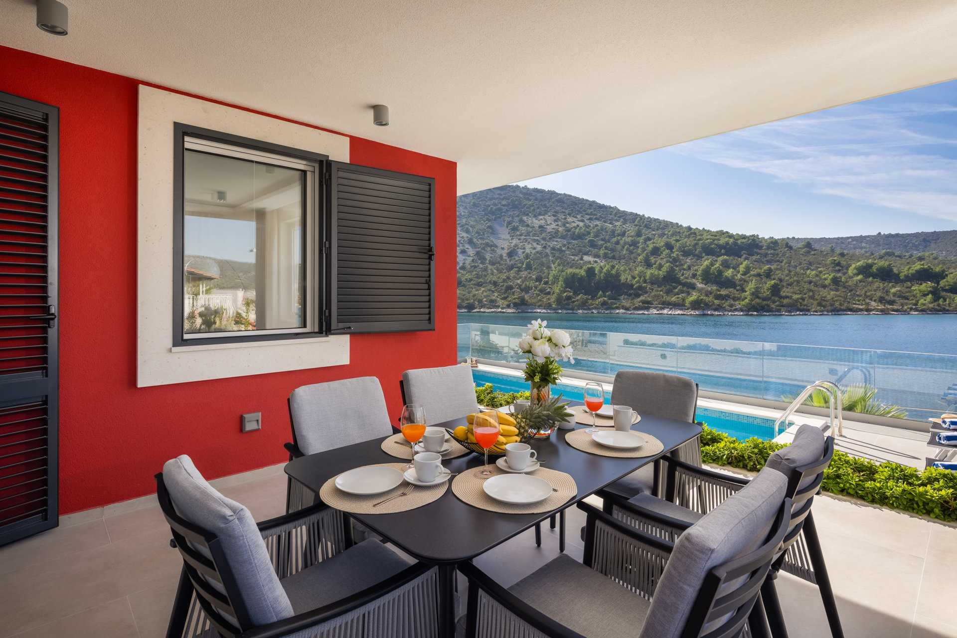 Beachfront Villa Mila M with Pool
