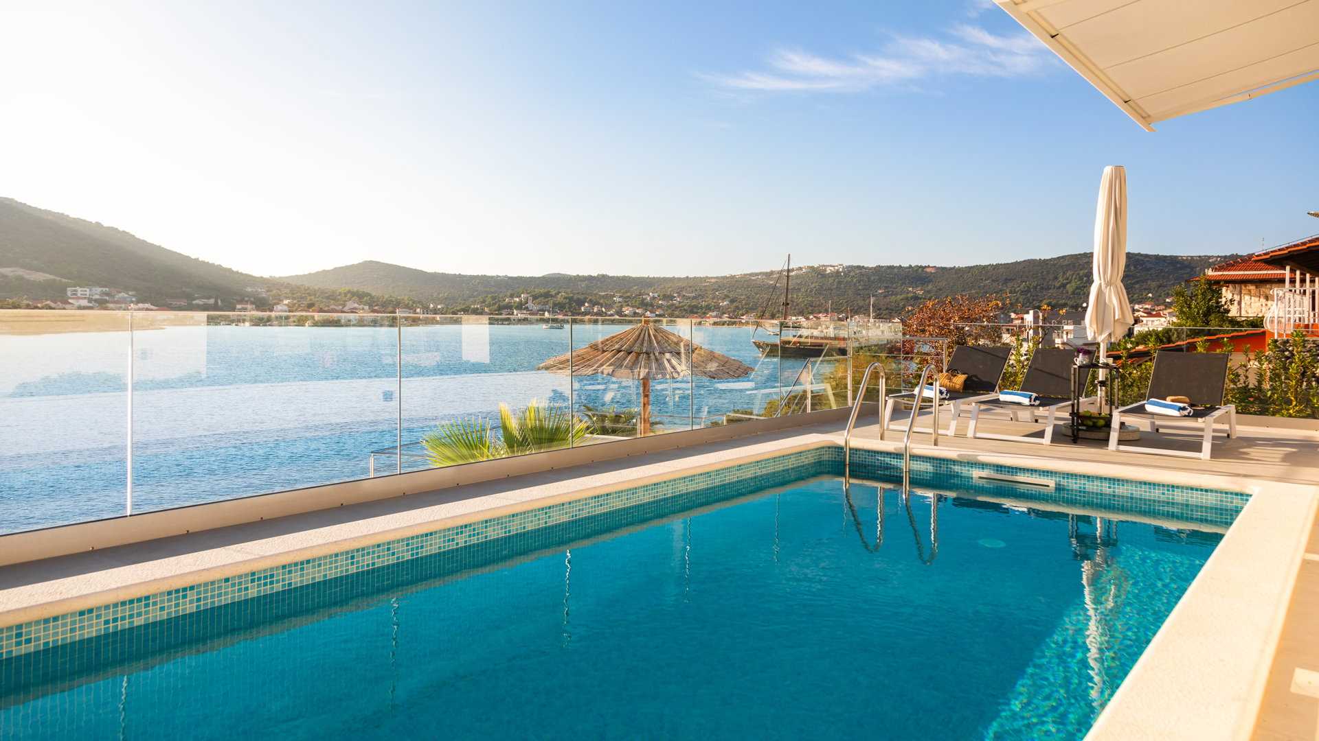 Beachfront Villa Mila M with Pool