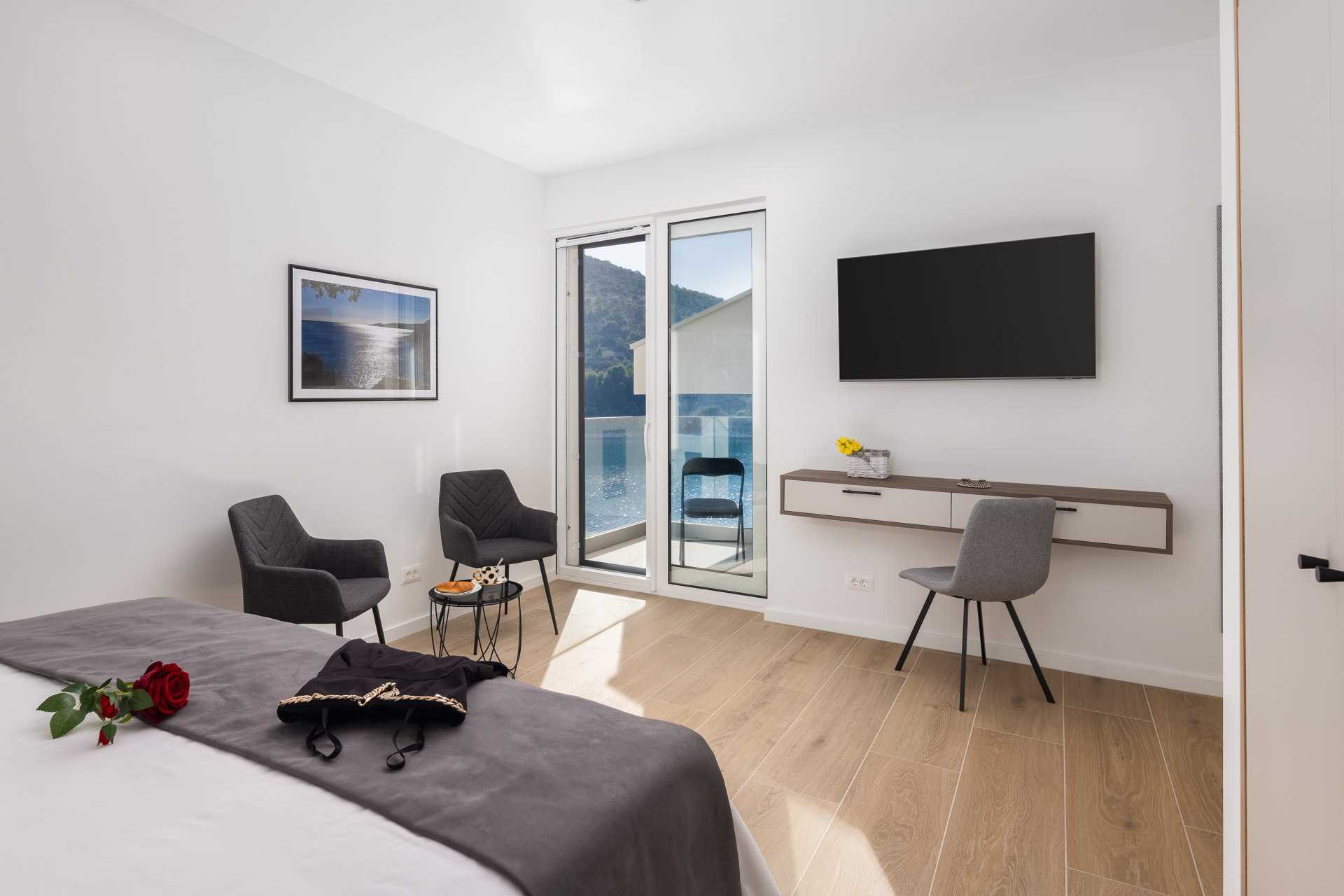 Beachfront Villa Mila M with Pool