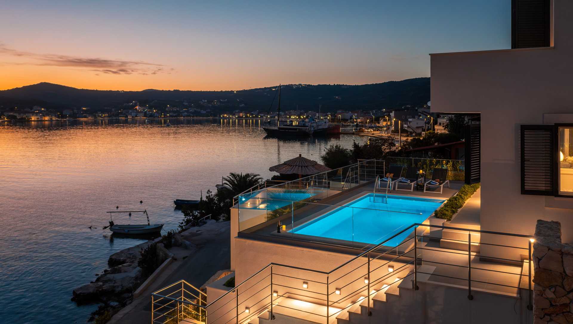 Beachfront Villa Mila M with Pool