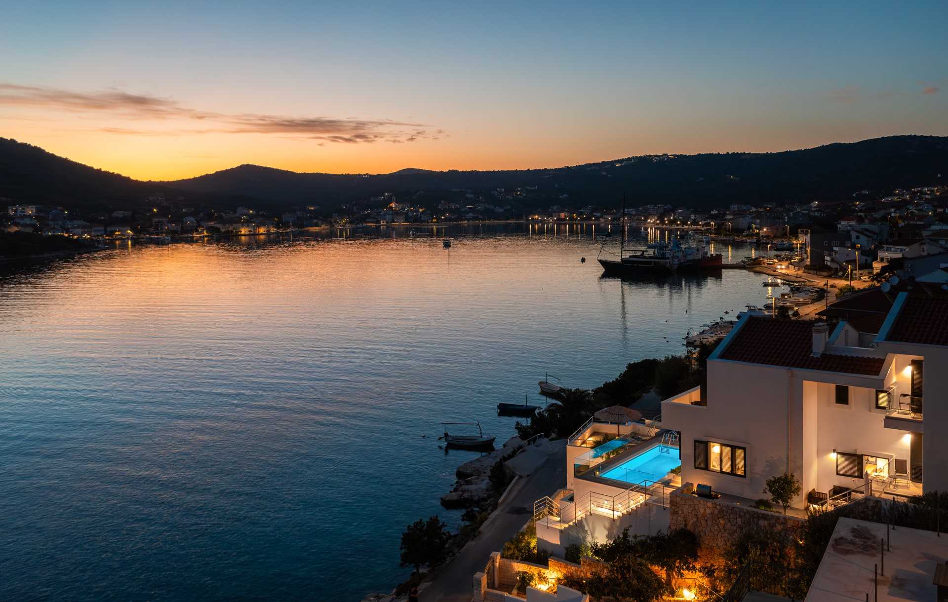Beachfront Villa Mila M with Pool