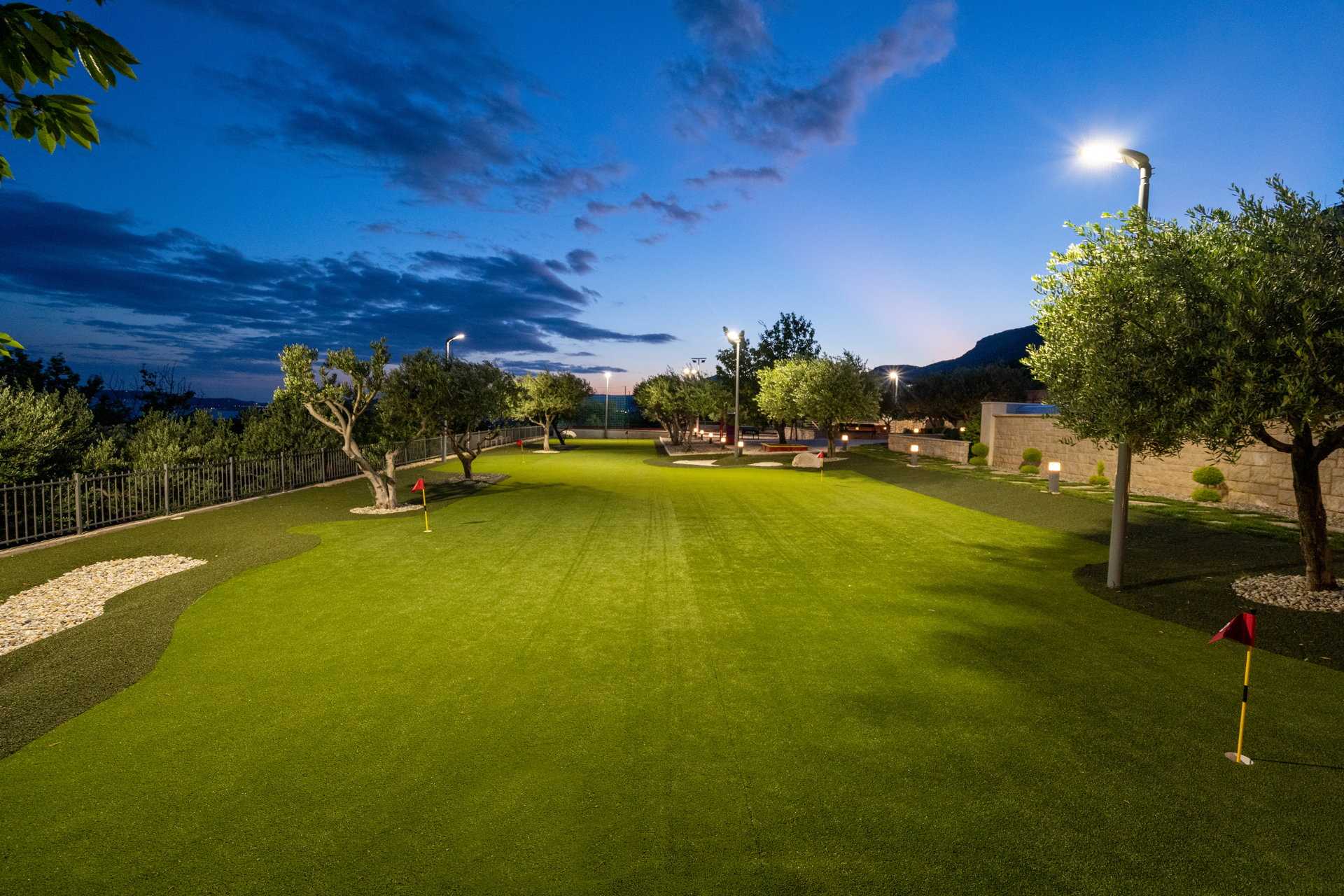 Villa Blue Ivy with Heated Pool