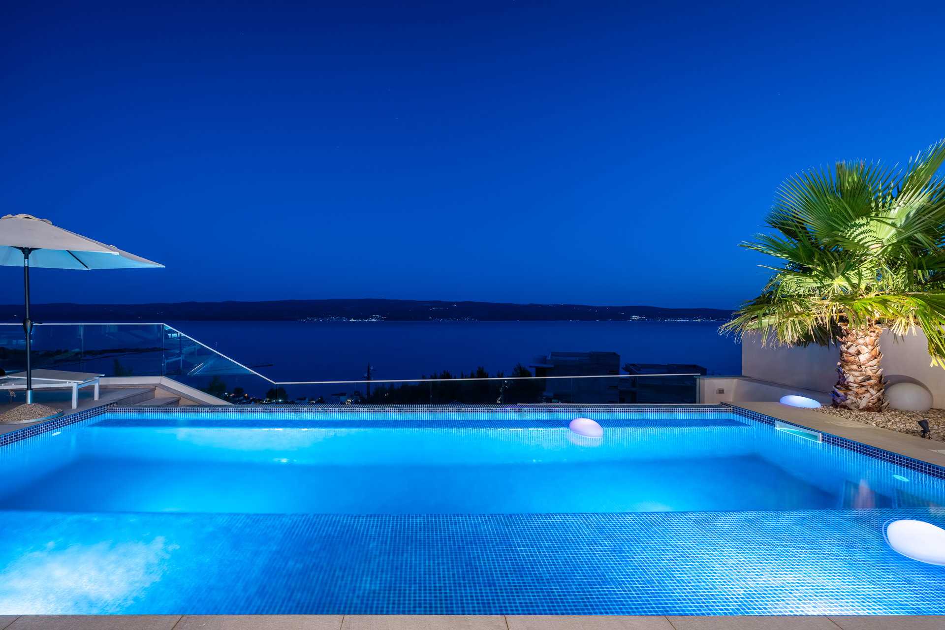 Villa Chameleon with Pool