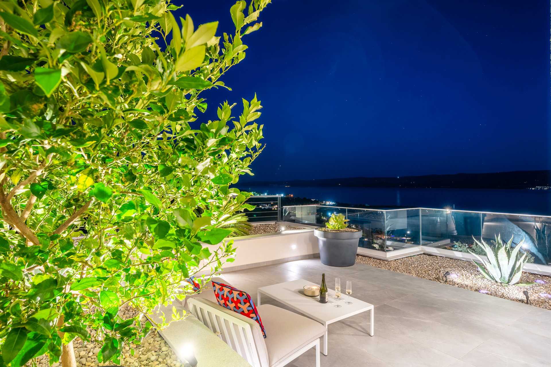 Villa Chameleon with Pool