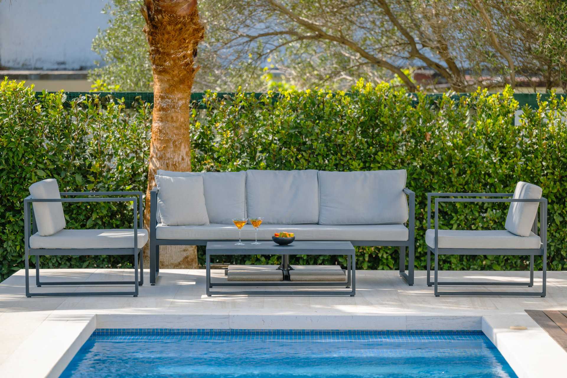 Luxury Villa Spectre with Pool