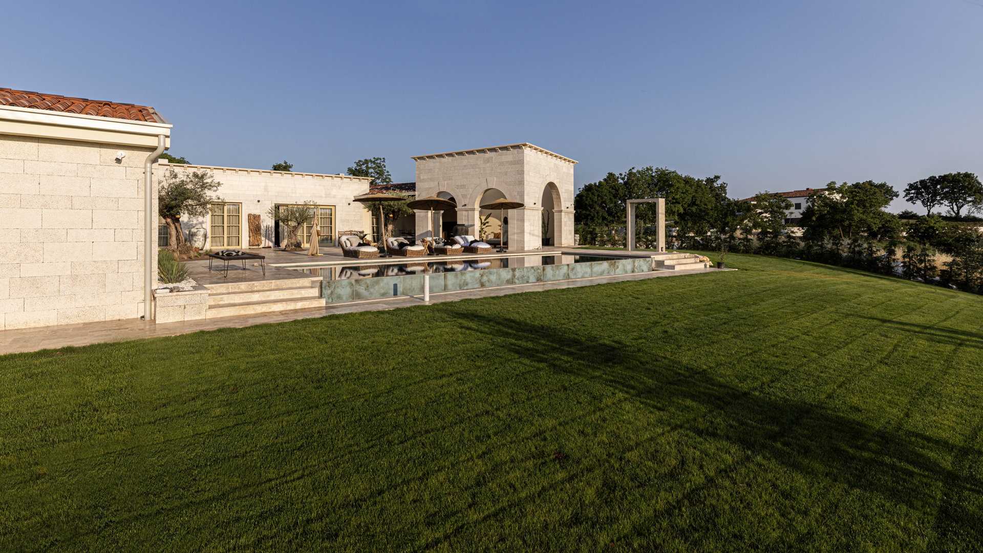 Villa Mamma Mia with Pool