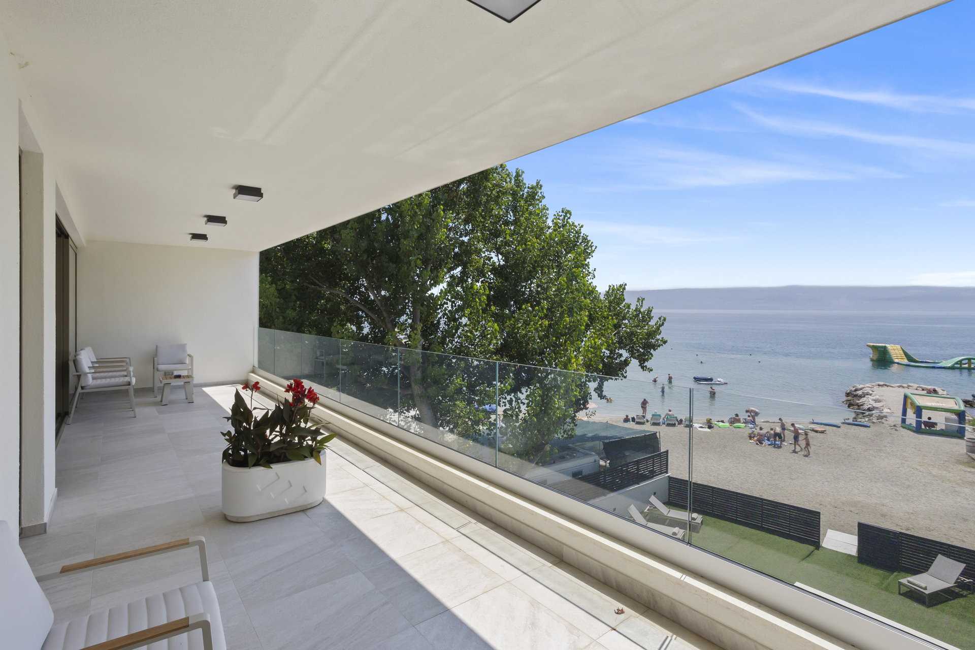 Villa Summer Drift uz plažu s bazenom