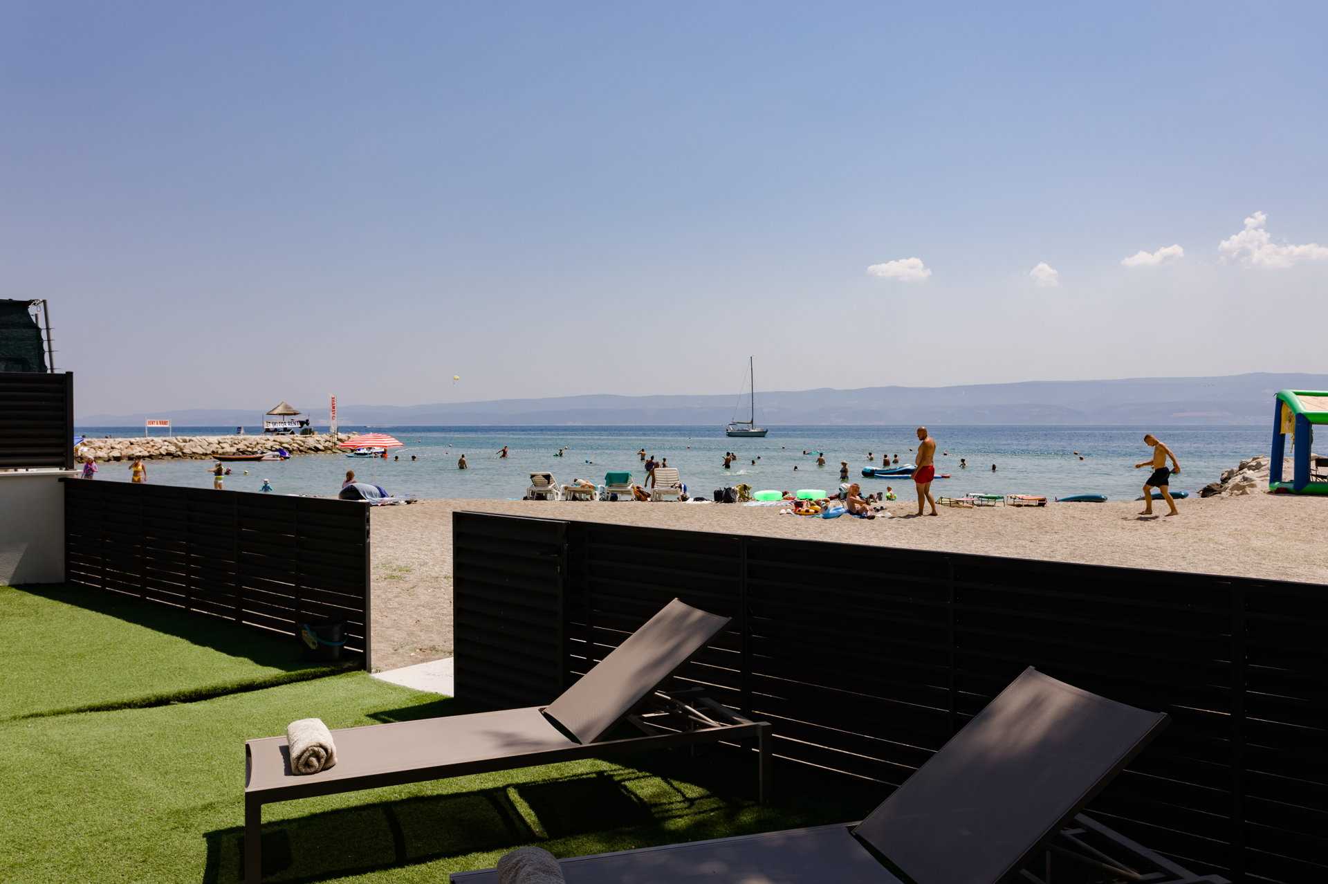 Villa Summer Drift uz plažu s bazenom
