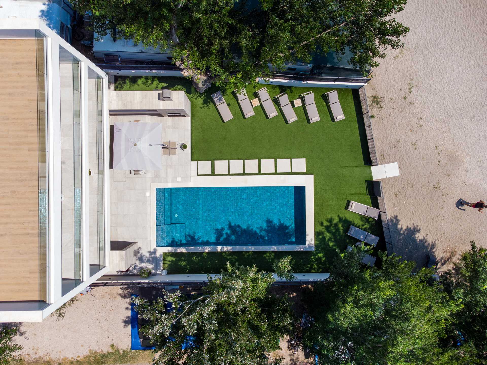 Villa Summer Drift uz plažu s bazenom