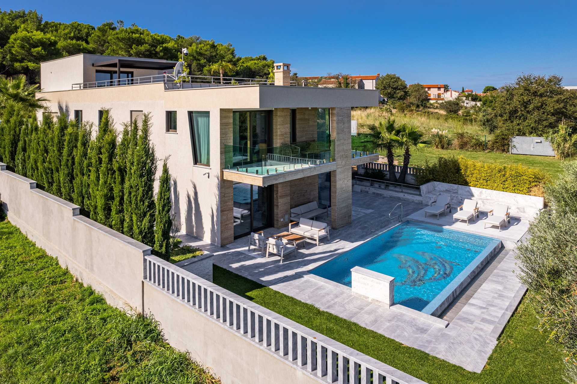 Vila uz plažu The Vibe s bazenom