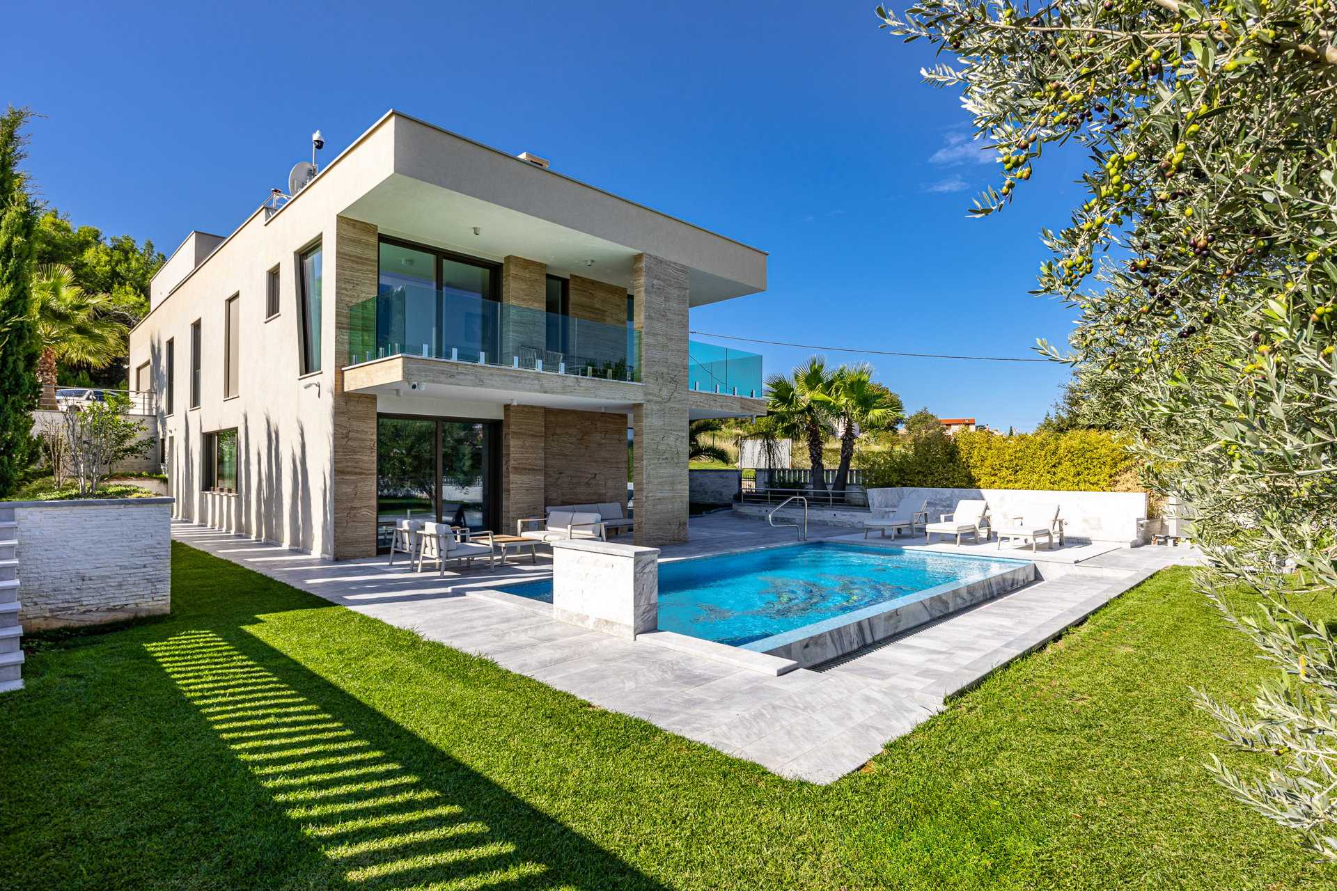 Vila uz plažu The Vibe s bazenom