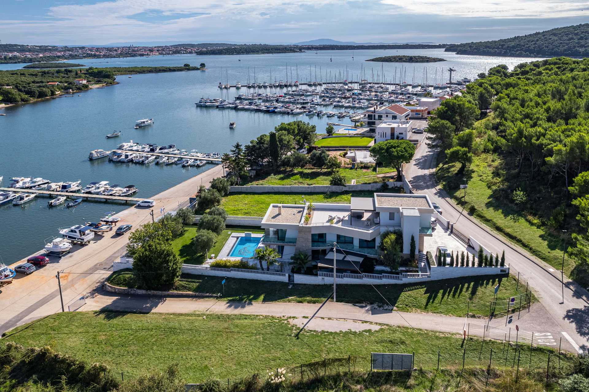 Image of Beachfront Villa The Vibe with Pool