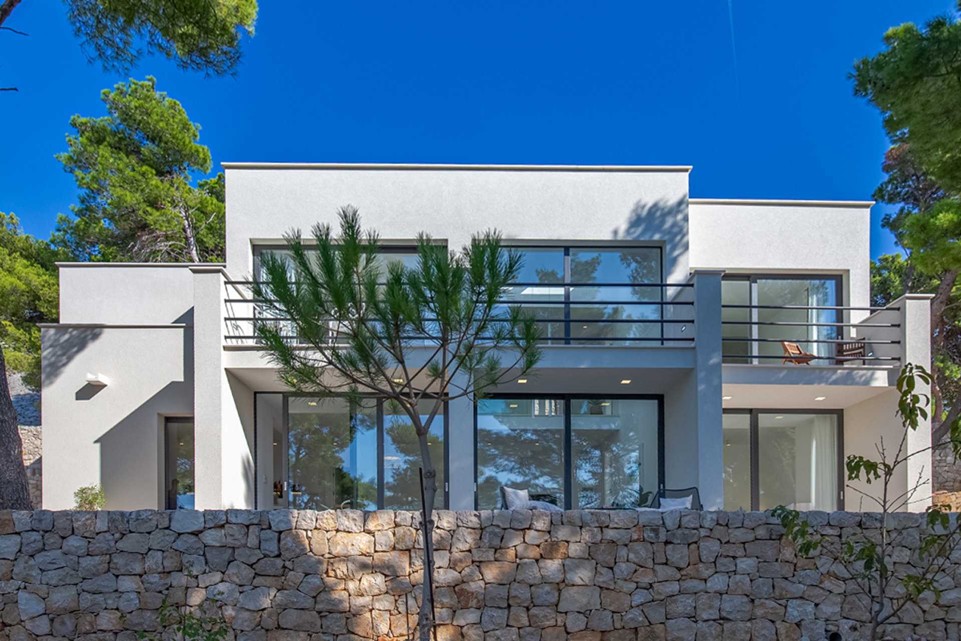 Beachfront Villa Oza Pine Coast with Pool