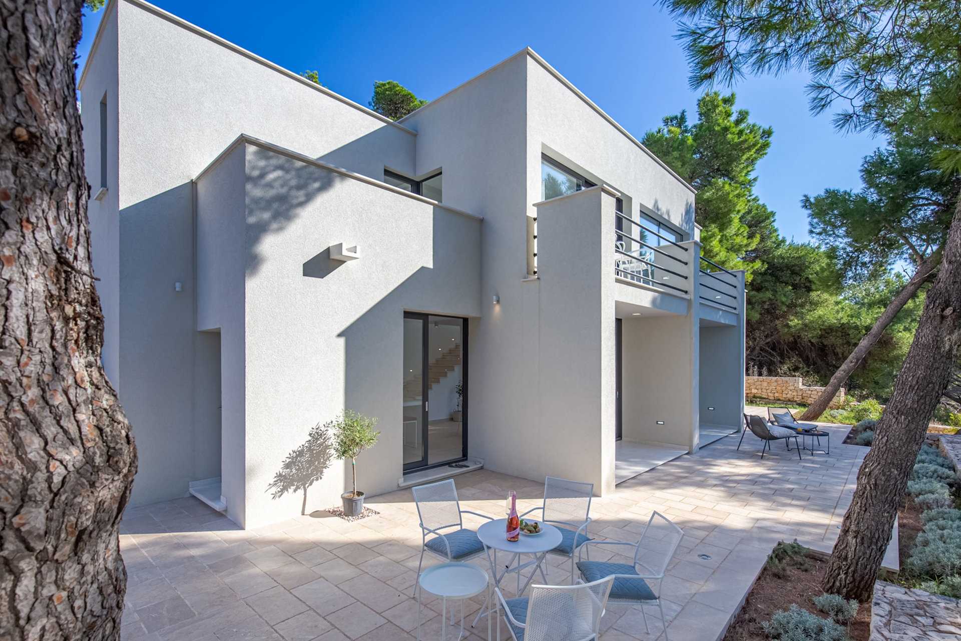 Beachfront Villa Oza Pine Coast with Pool