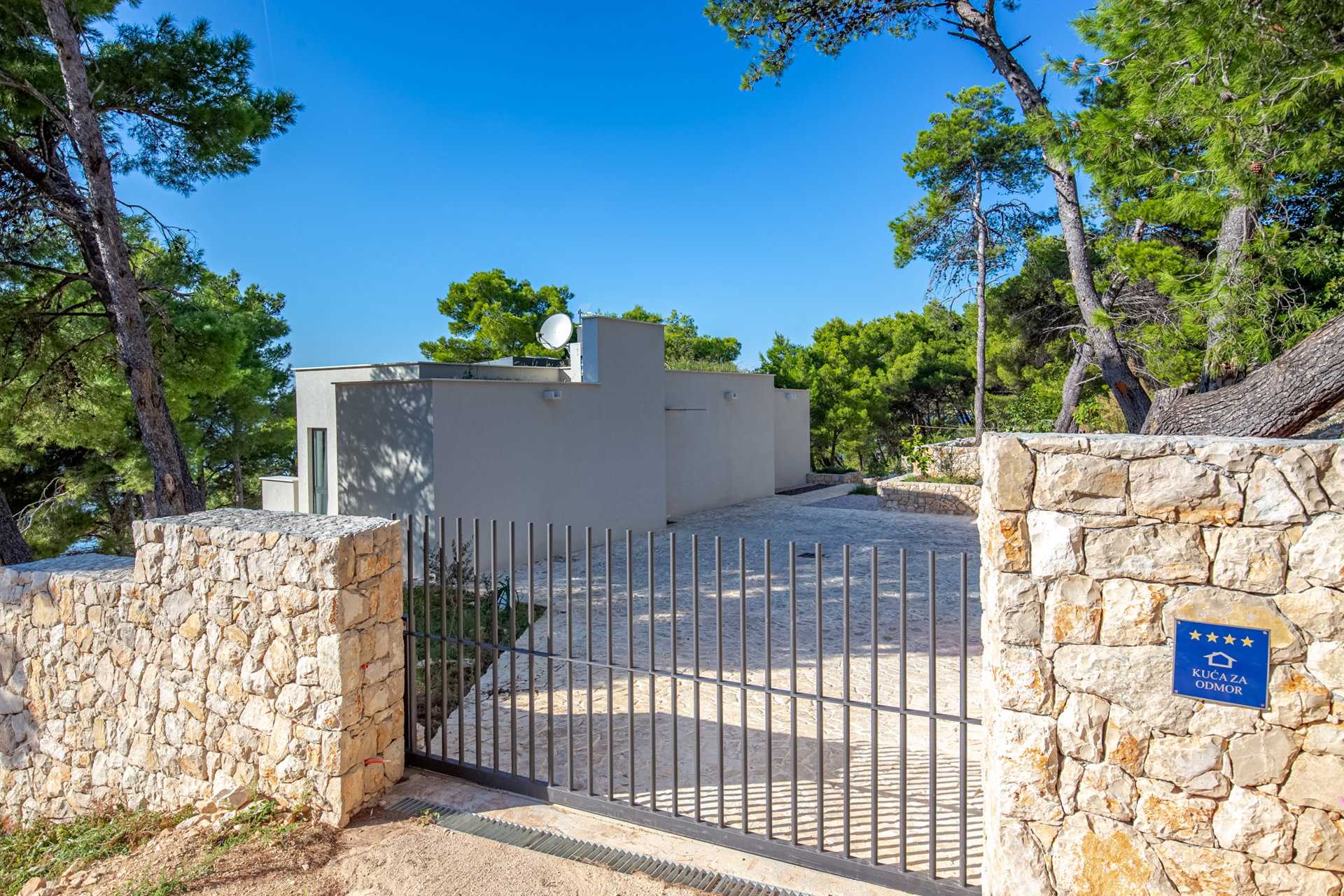 Beachfront Villa Oza Pine Coast with Pool